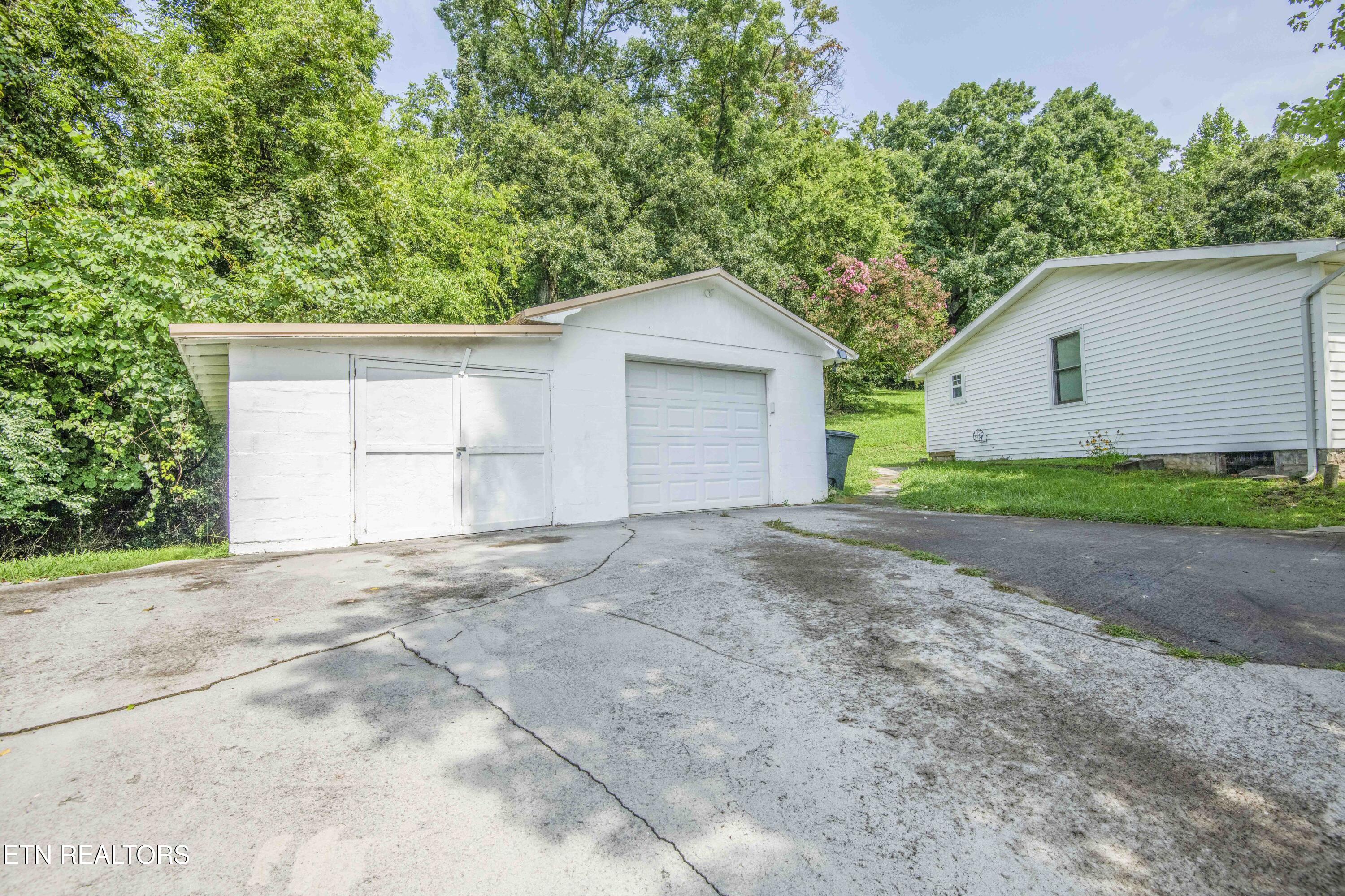 8713 Old Maynardville Pike Knoxville TN 37938
