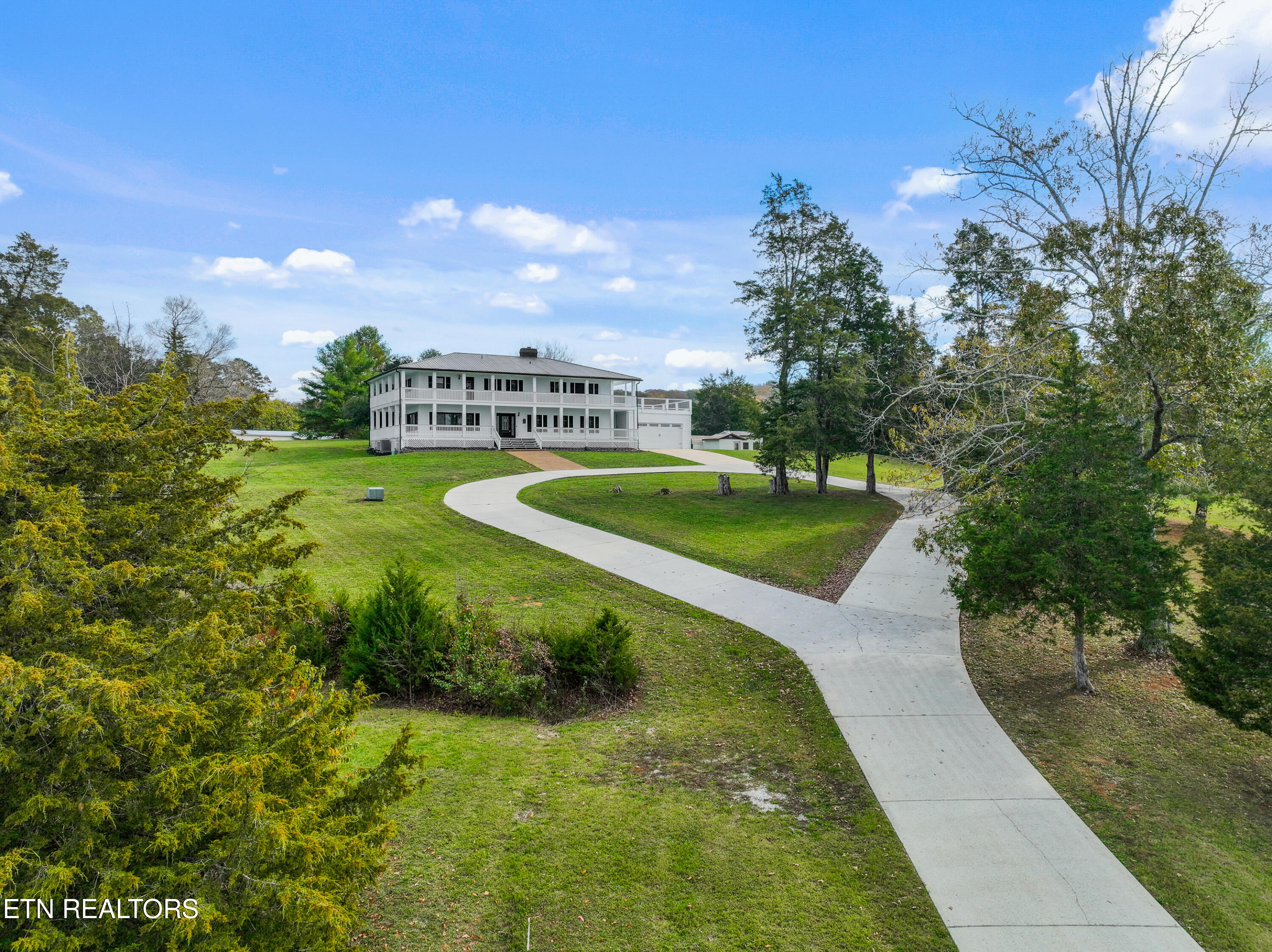 615 River Road Kingston TN 37763