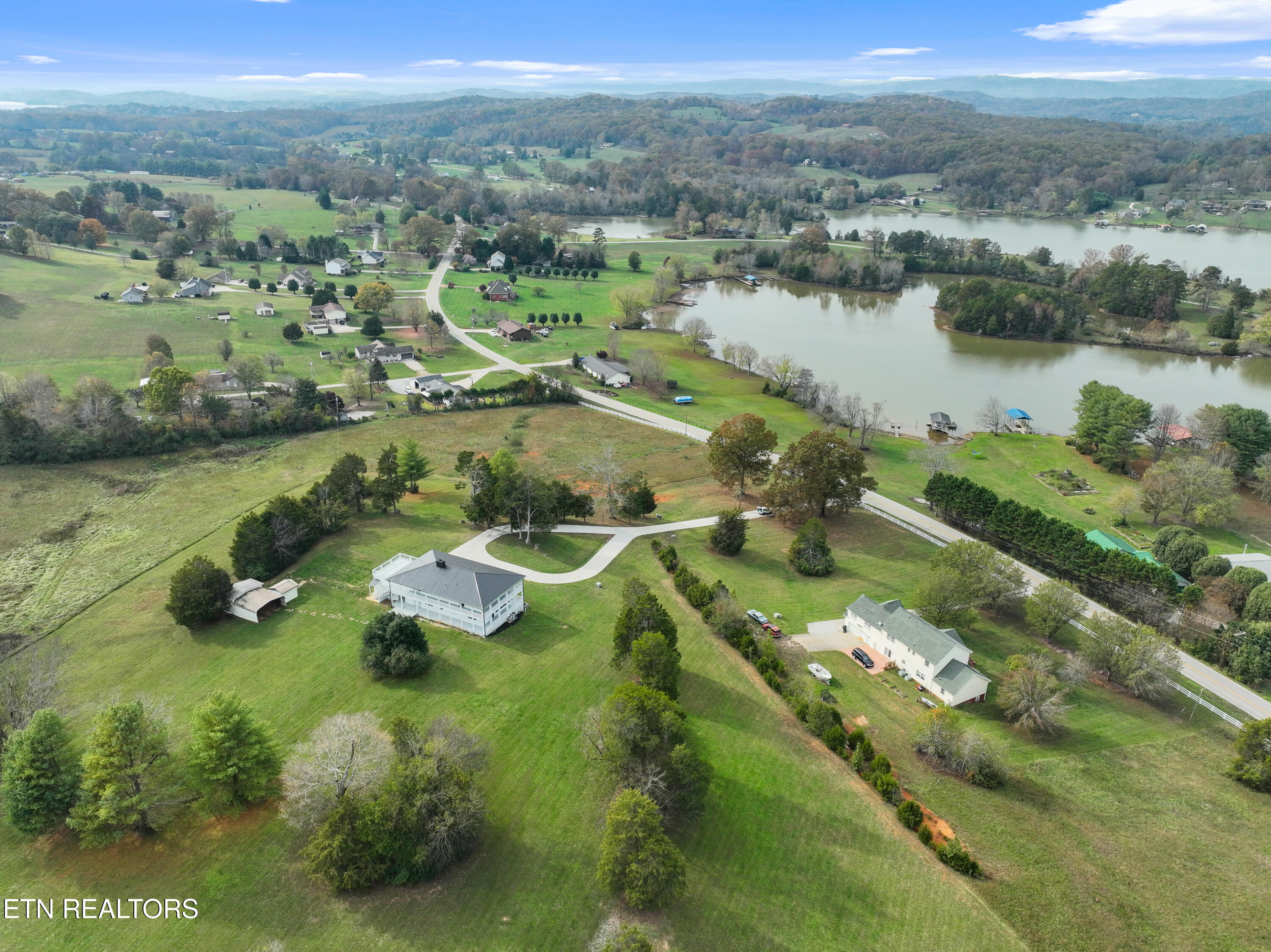 615 River Road Kingston TN 37763