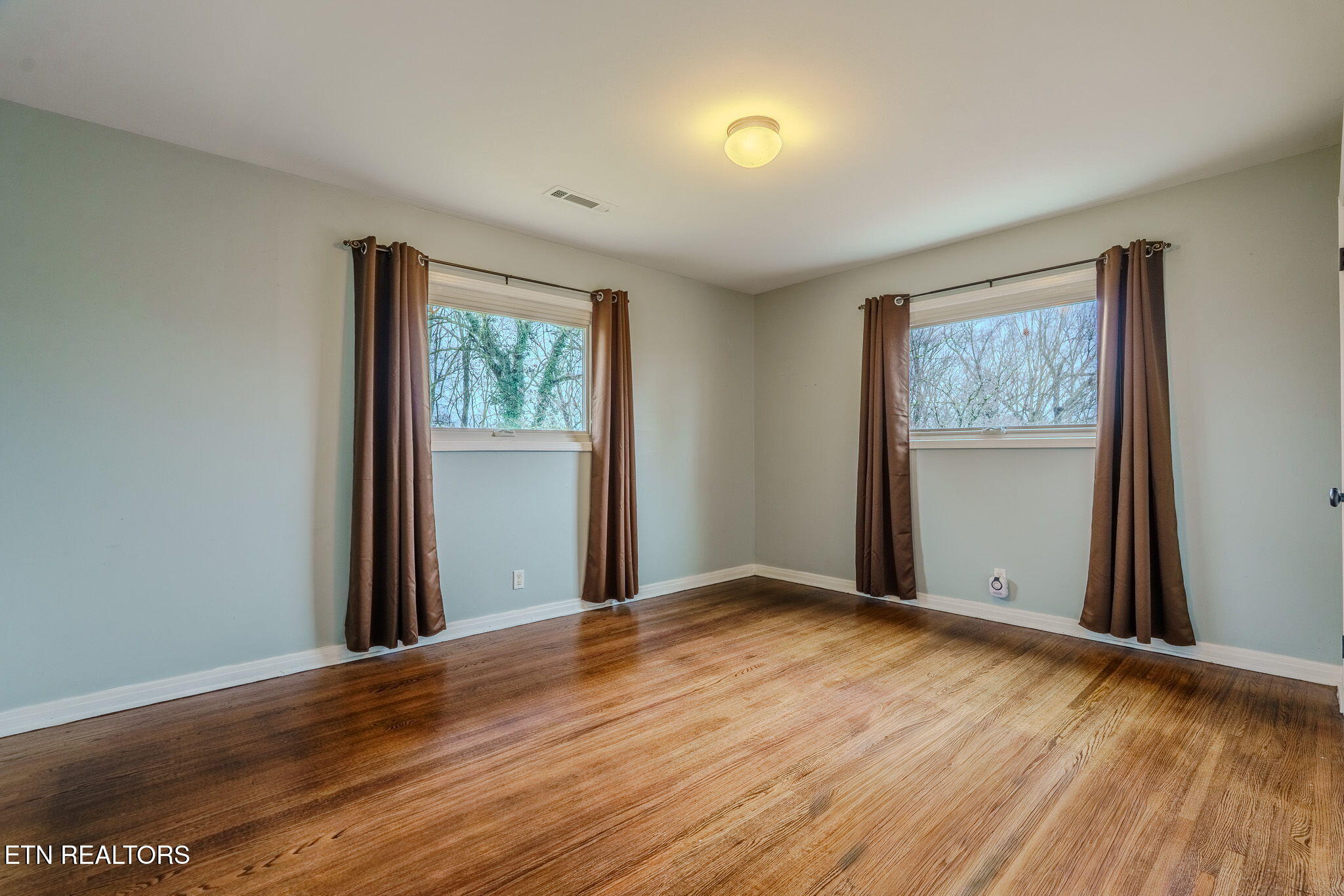 332 Crestview Road Knoxville TN 37934