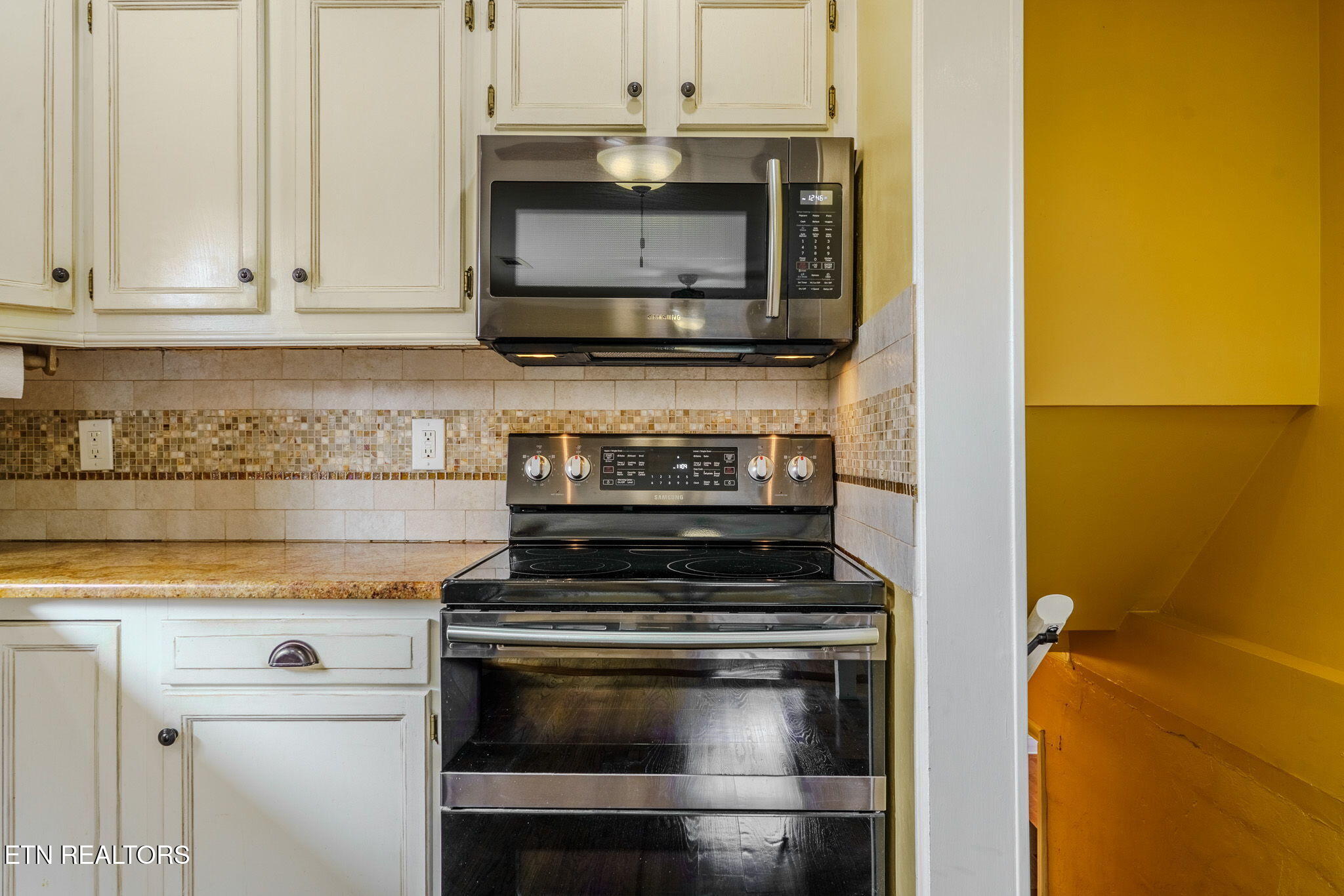 332 Crestview Road Knoxville TN 37934