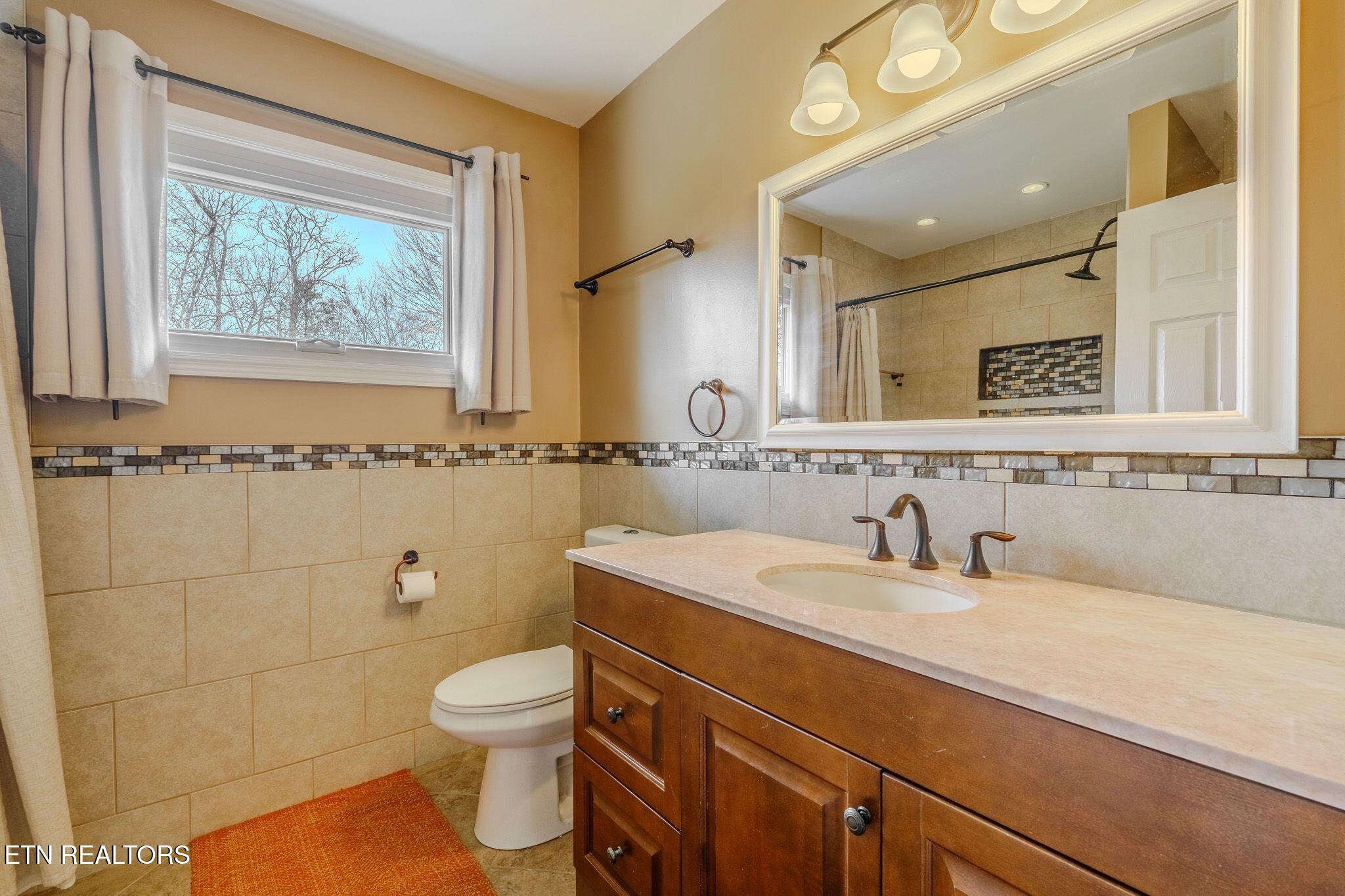 332 Crestview Road Knoxville TN 37934