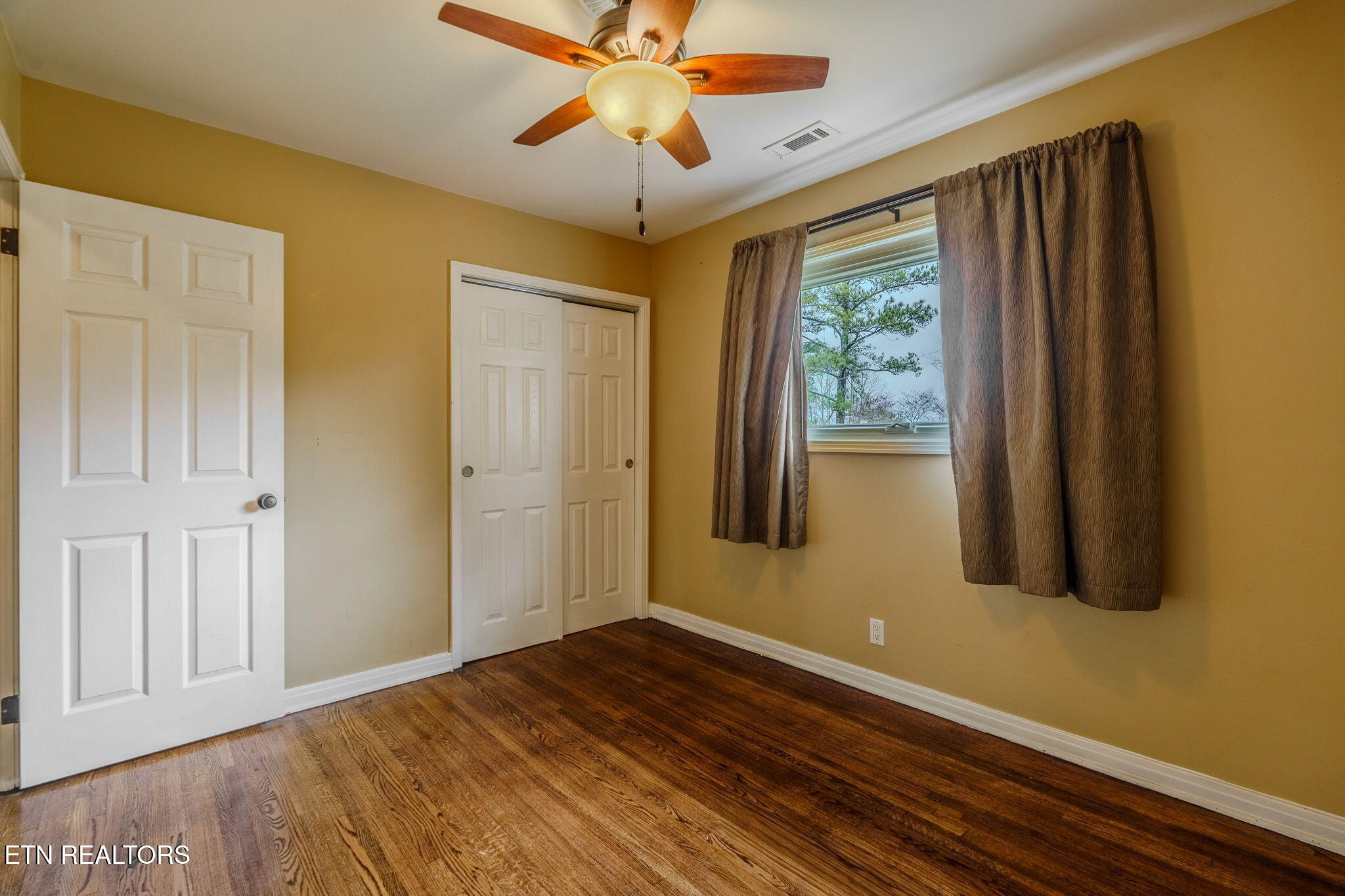 332 Crestview Road Knoxville TN 37934