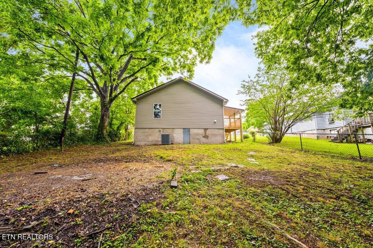 818 S Cumberland Ave Avenue Lafollette TN 37766