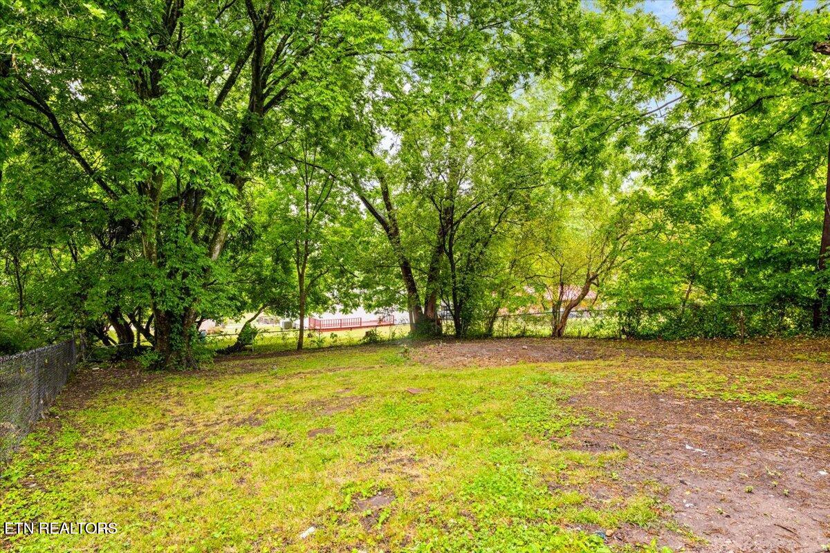 818 S Cumberland Ave Avenue Lafollette TN 37766
