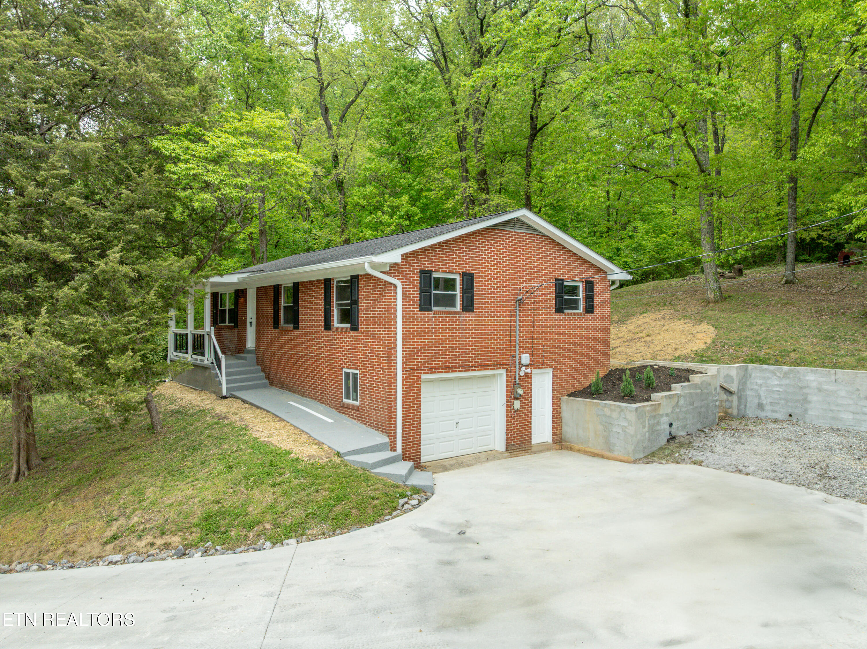 4412 Brown Gap Road Knoxville TN 37918
