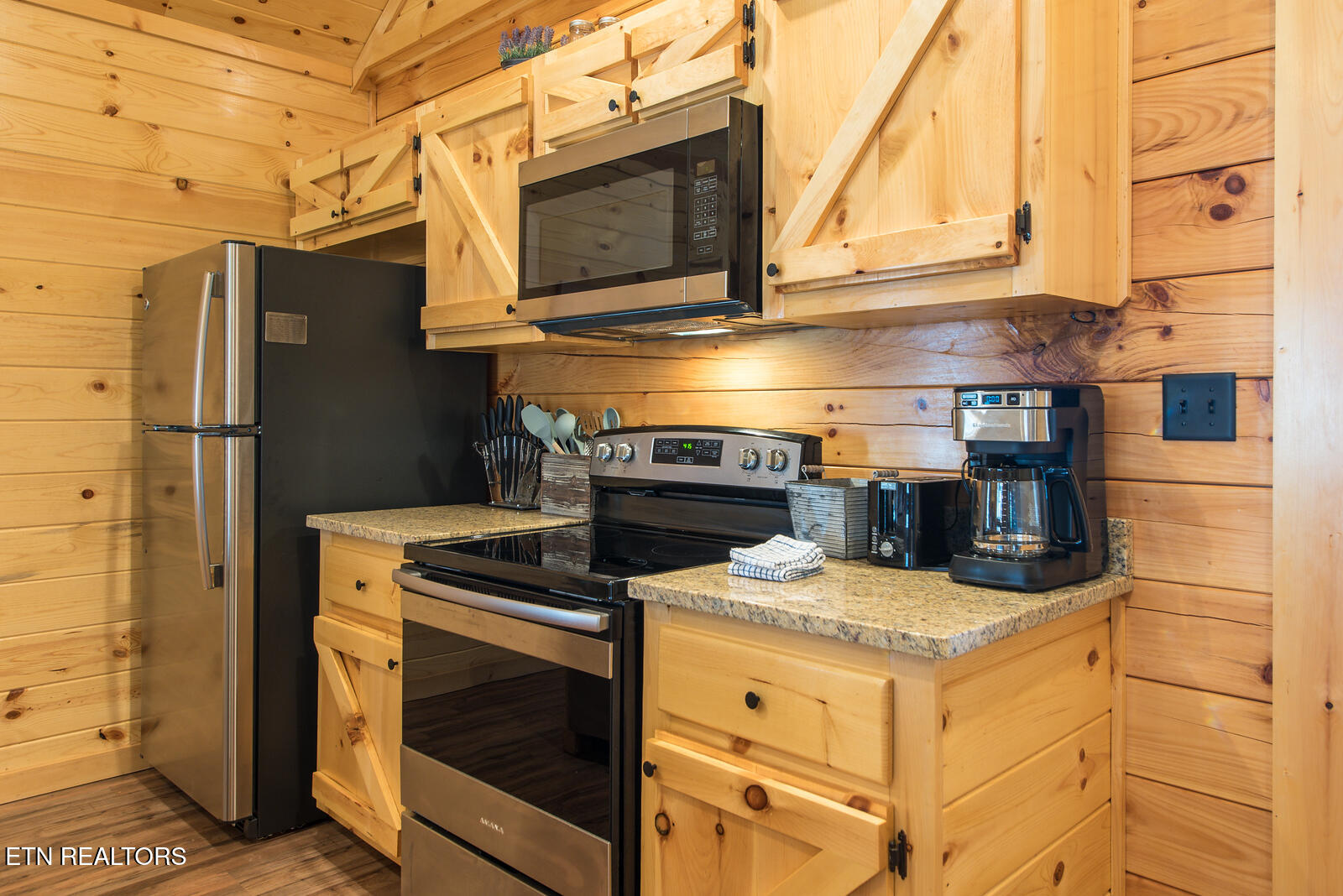 927 Statham Way Gatlinburg TN 37738