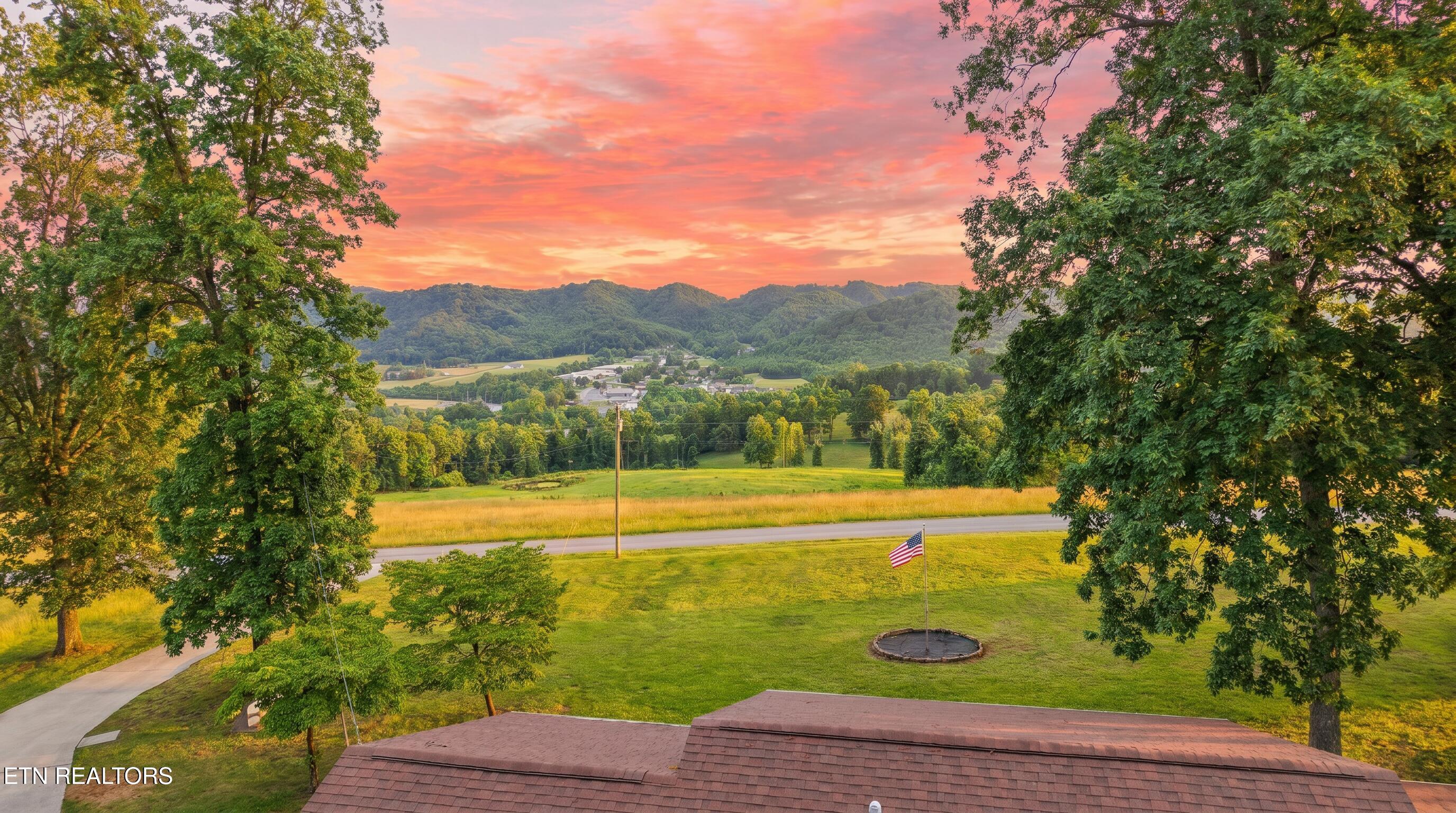 172 Fox Hunter Road Maynardville TN 37807