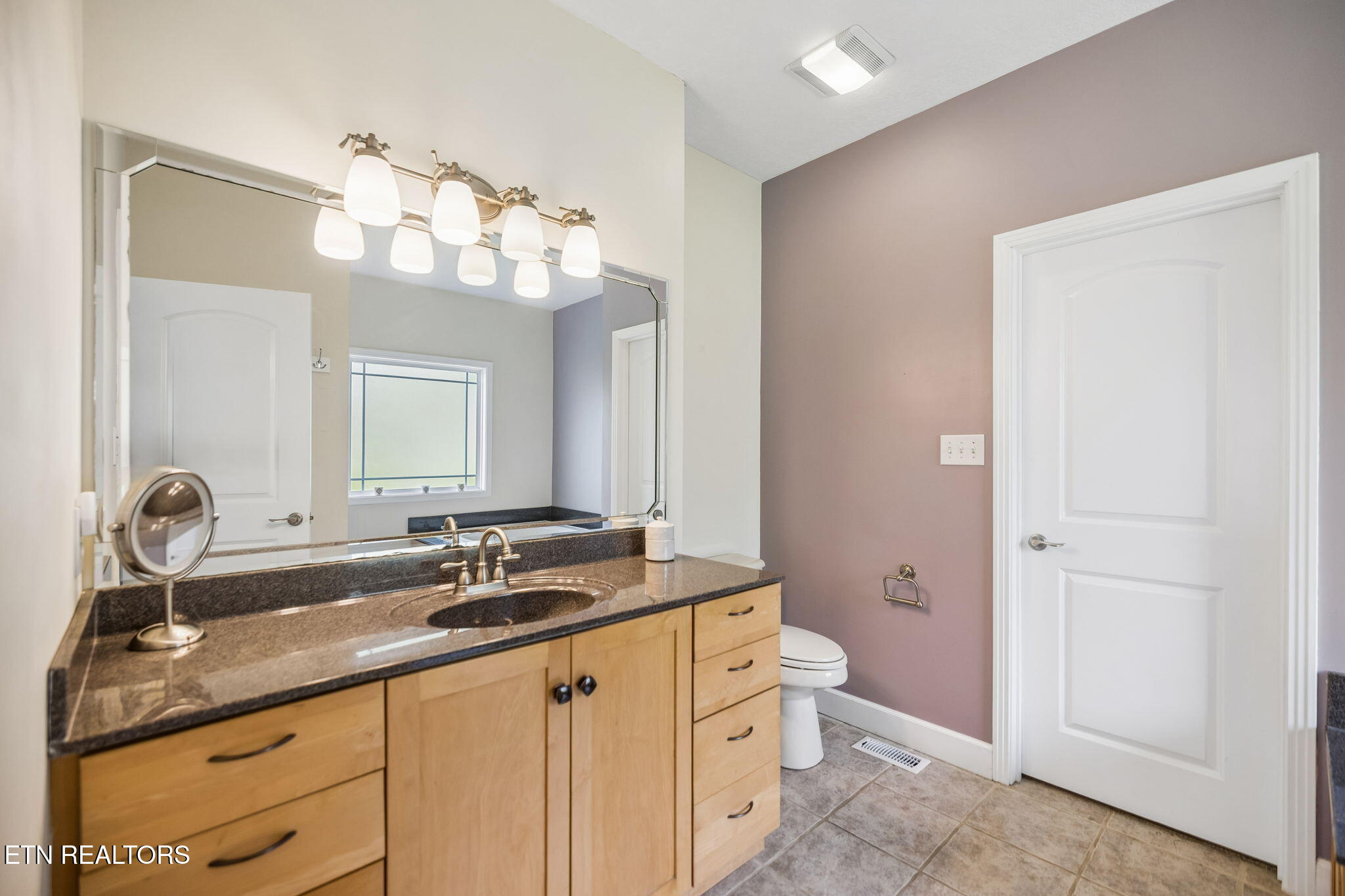 1208 Fox Ridge Drive Powell TN 37849