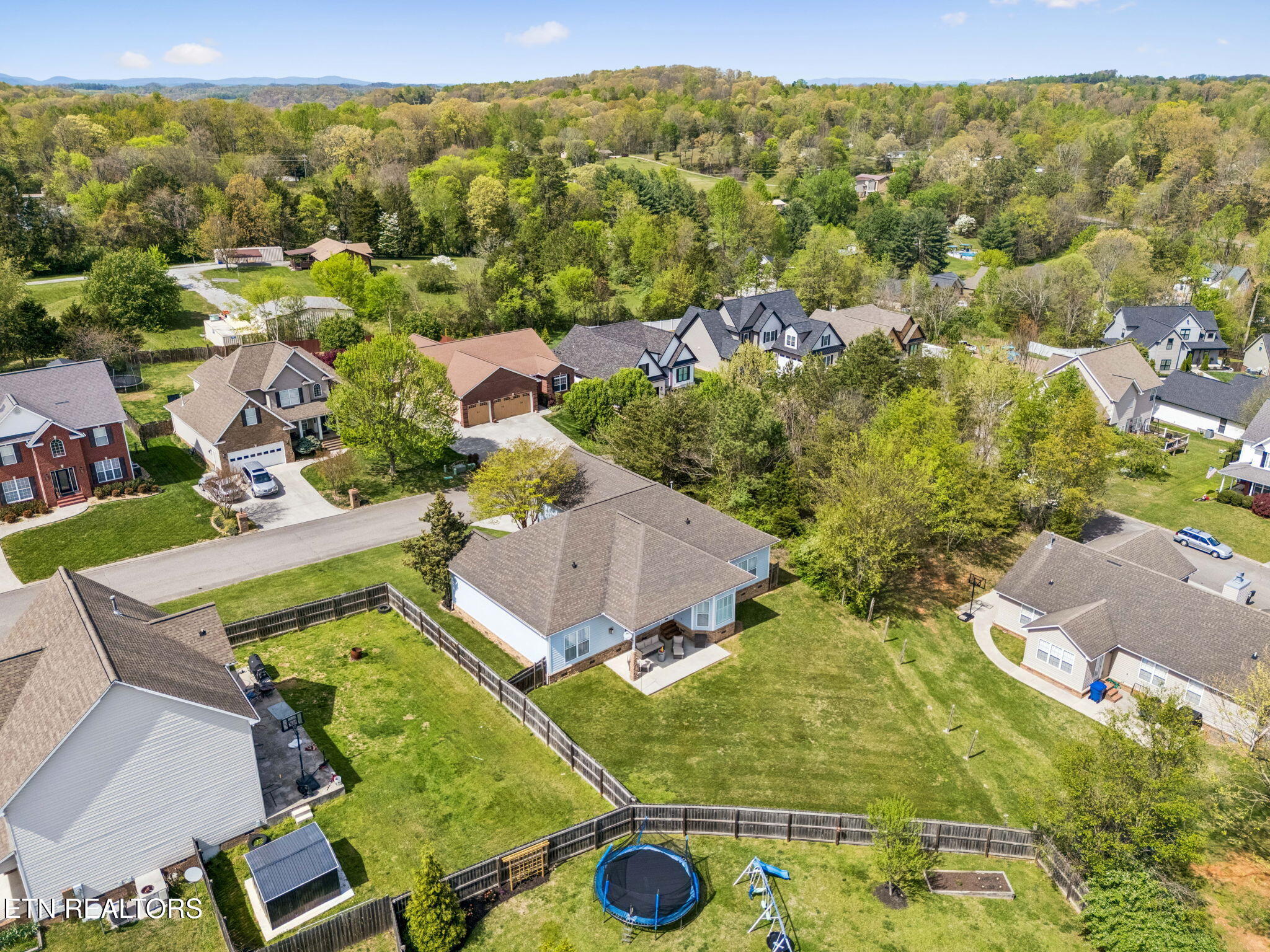 1208 Fox Ridge Drive Powell TN 37849