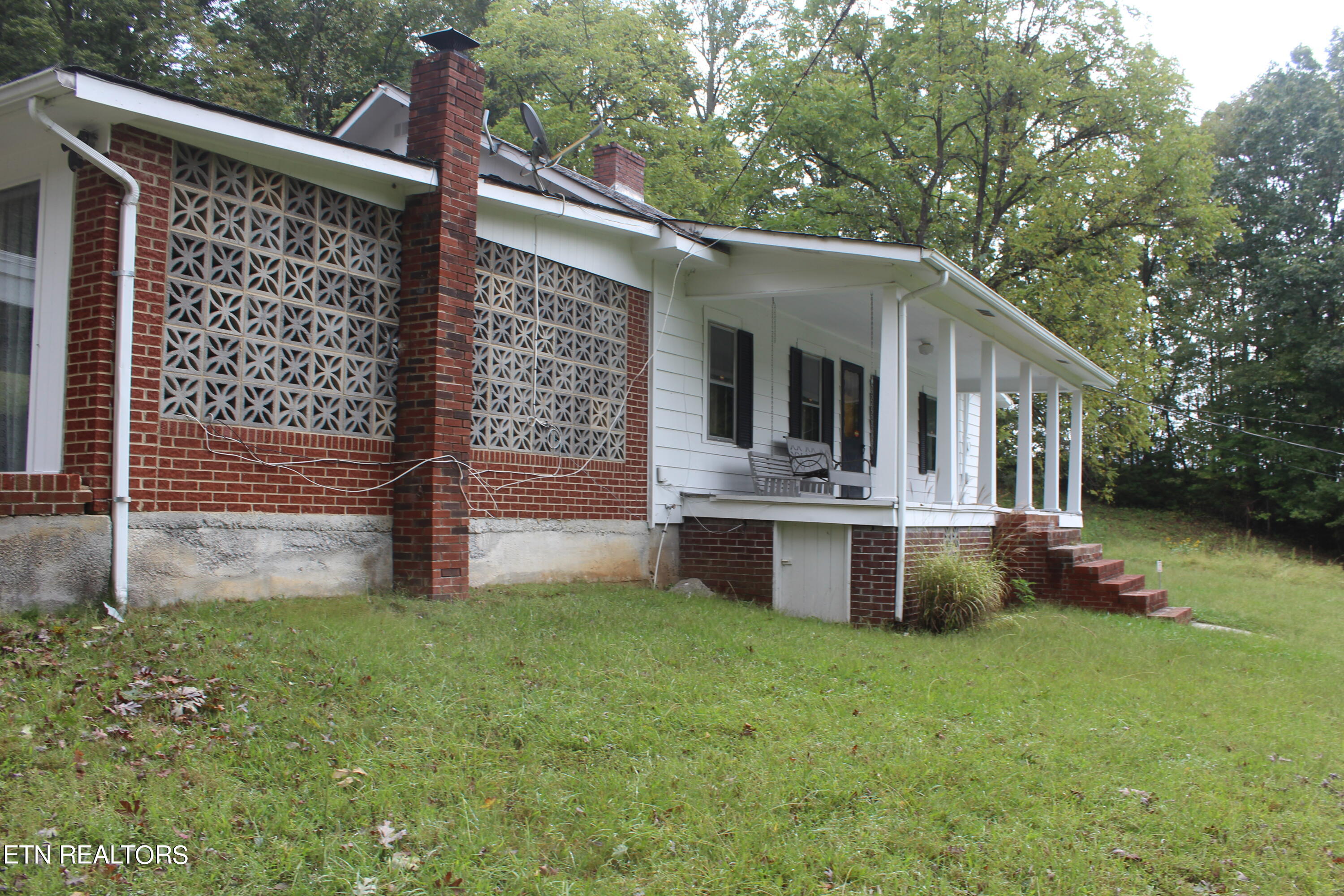 3556 Lone Mountain Road New Tazewell TN 37825
