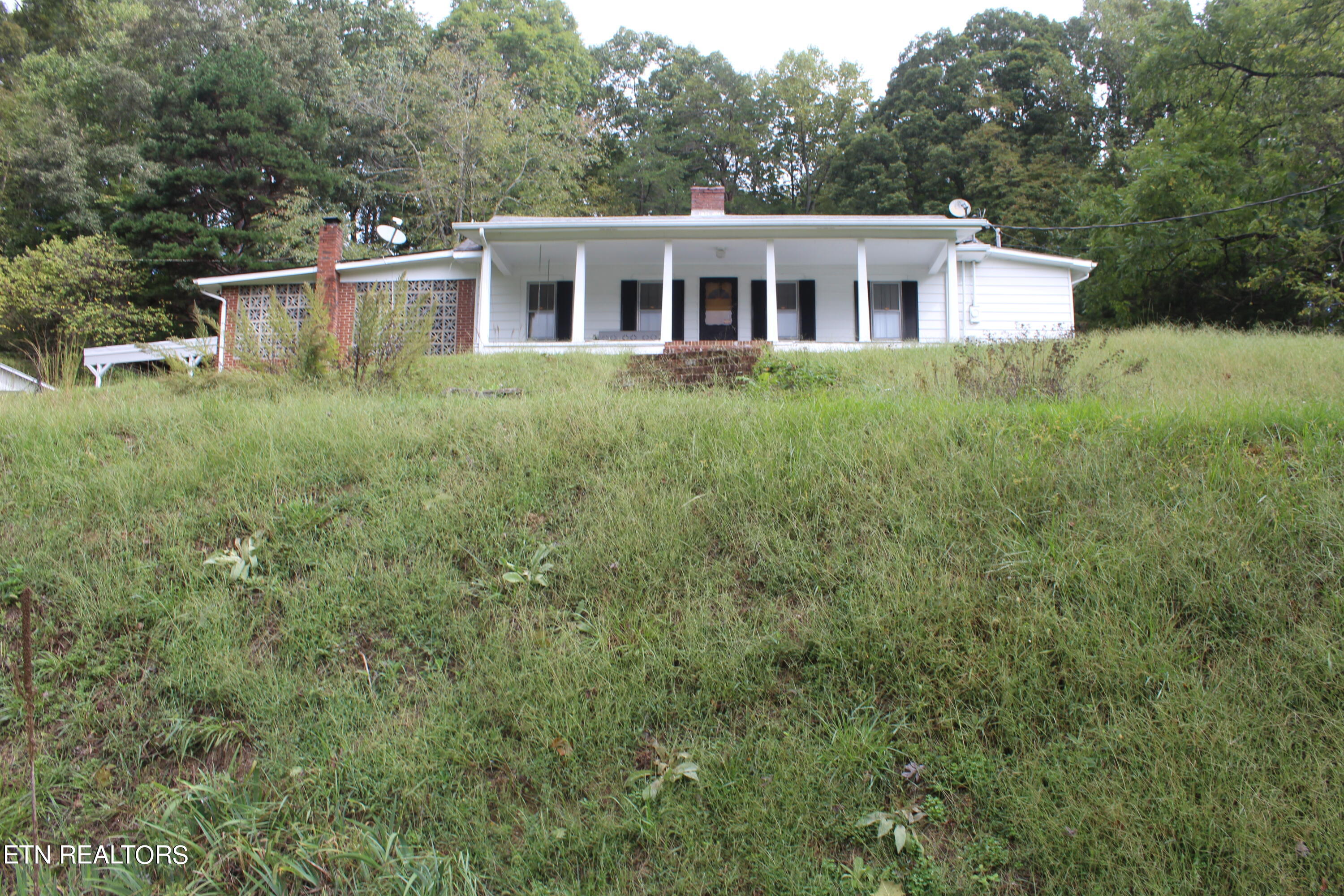 3556 Lone Mountain Road New Tazewell TN 37825