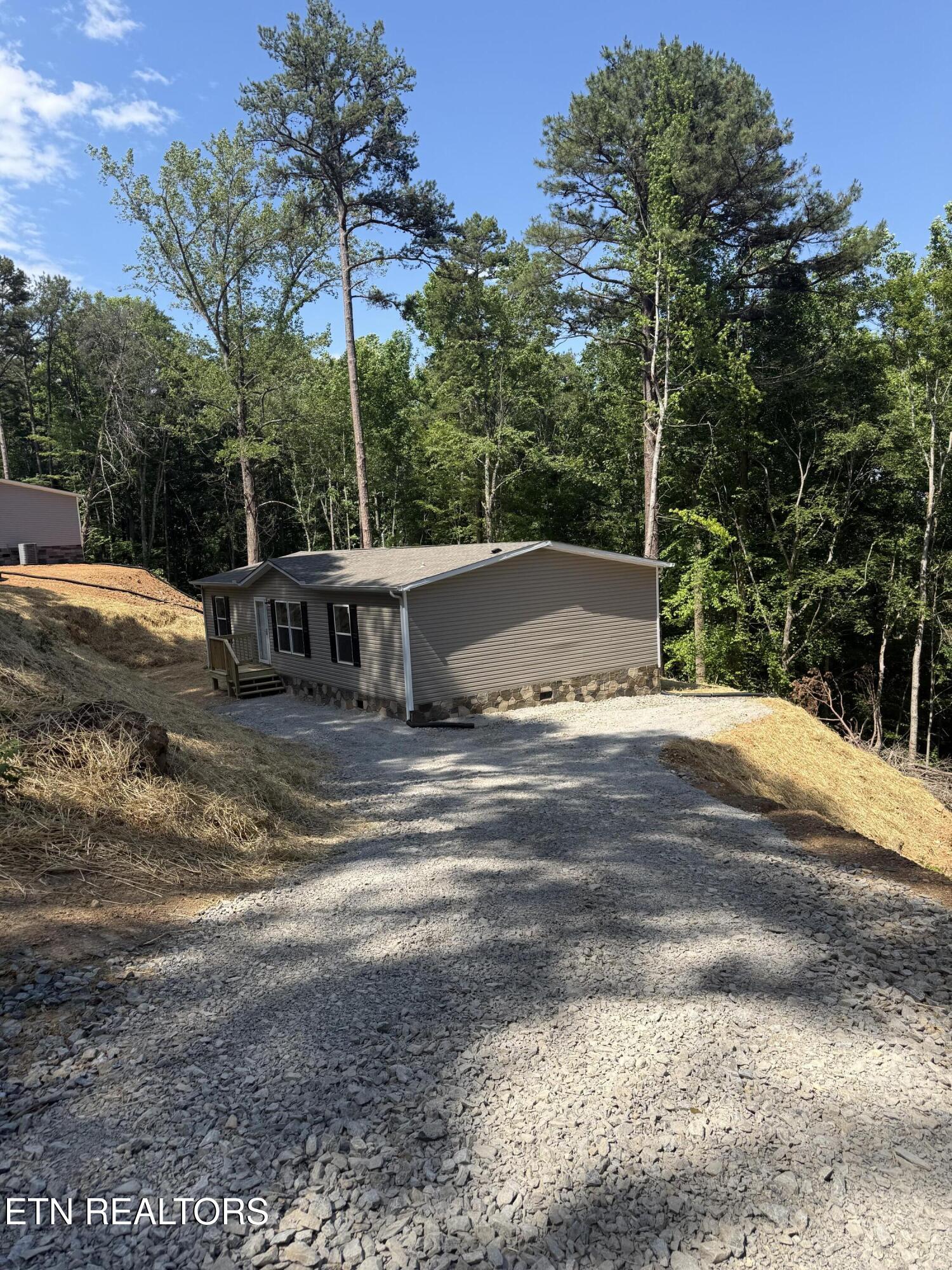 355 Michaels Way Newport TN 37821
