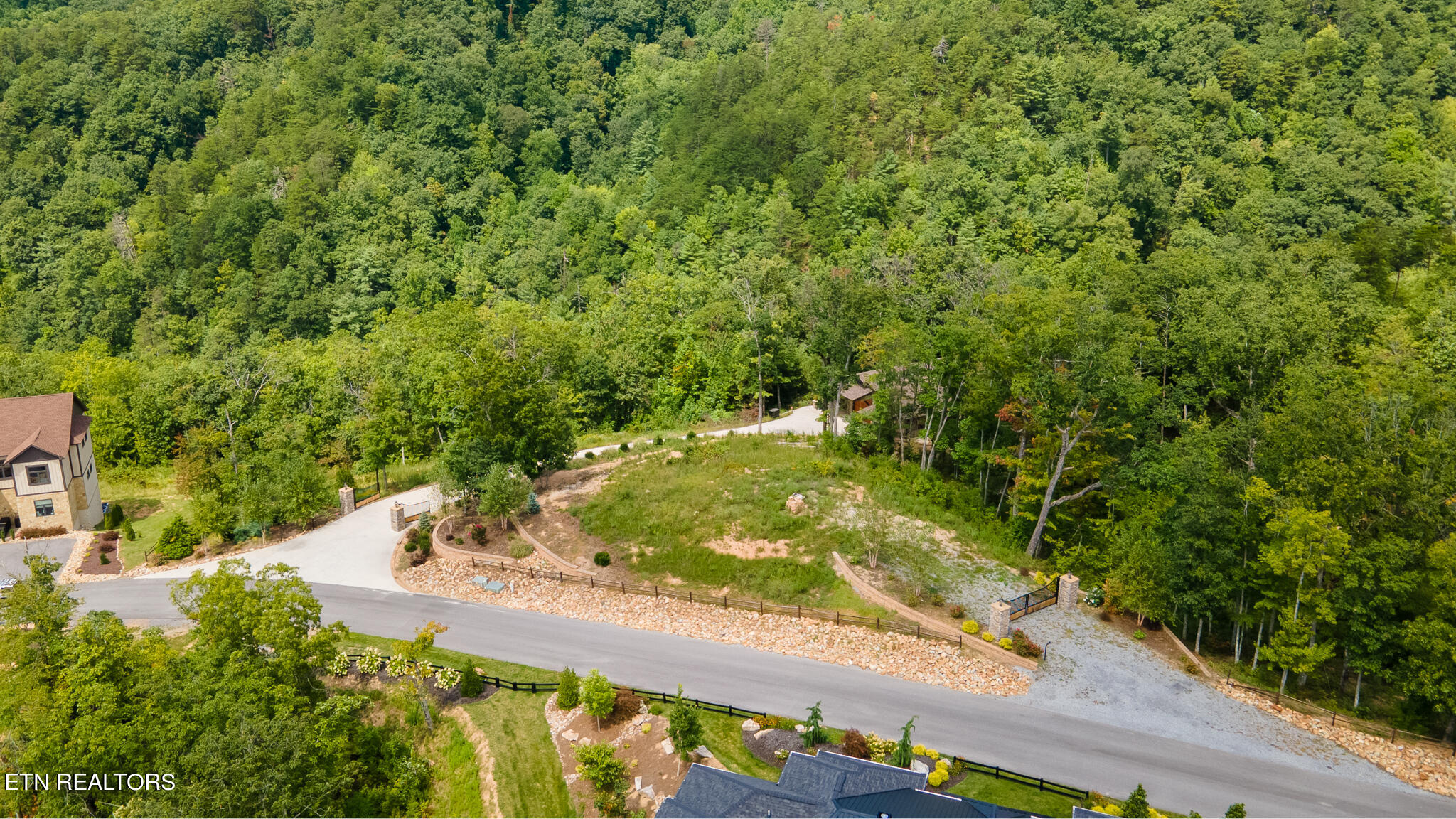 3080 Smoky Bluff Trail Sevierville TN 37862