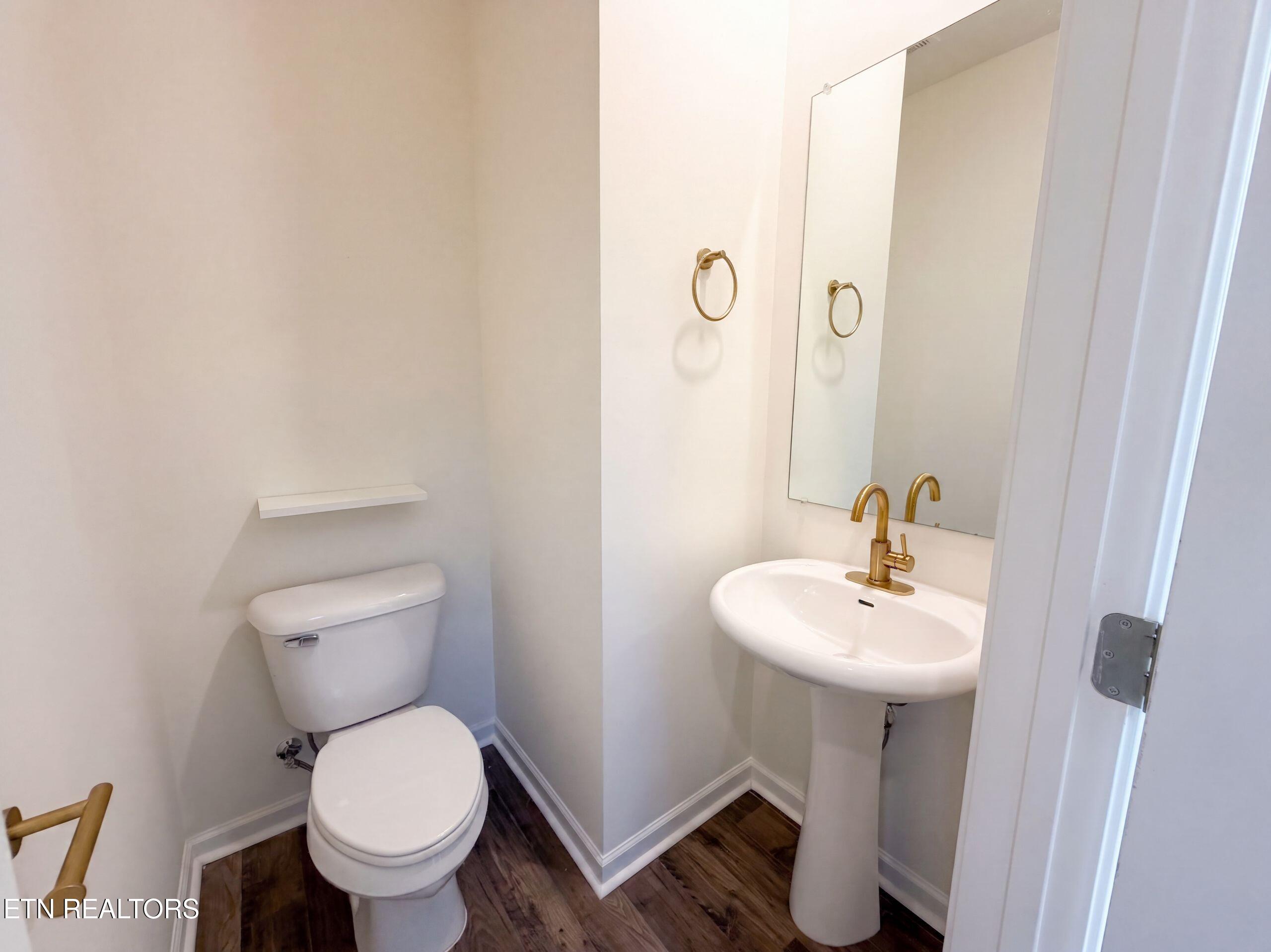 1120 Amber Vista Lane Knoxville TN 37914