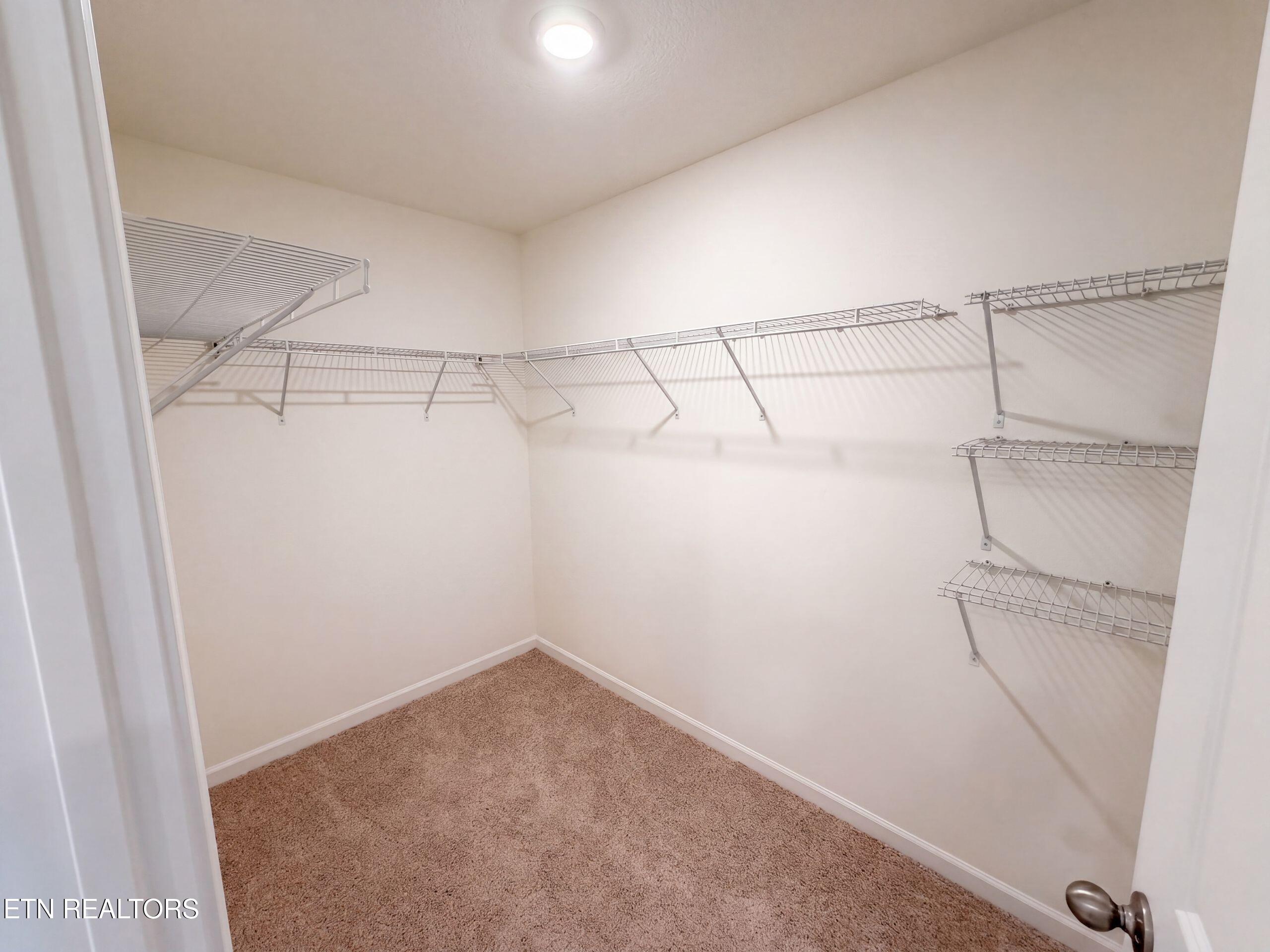 1120 Amber Vista Lane Knoxville TN 37914