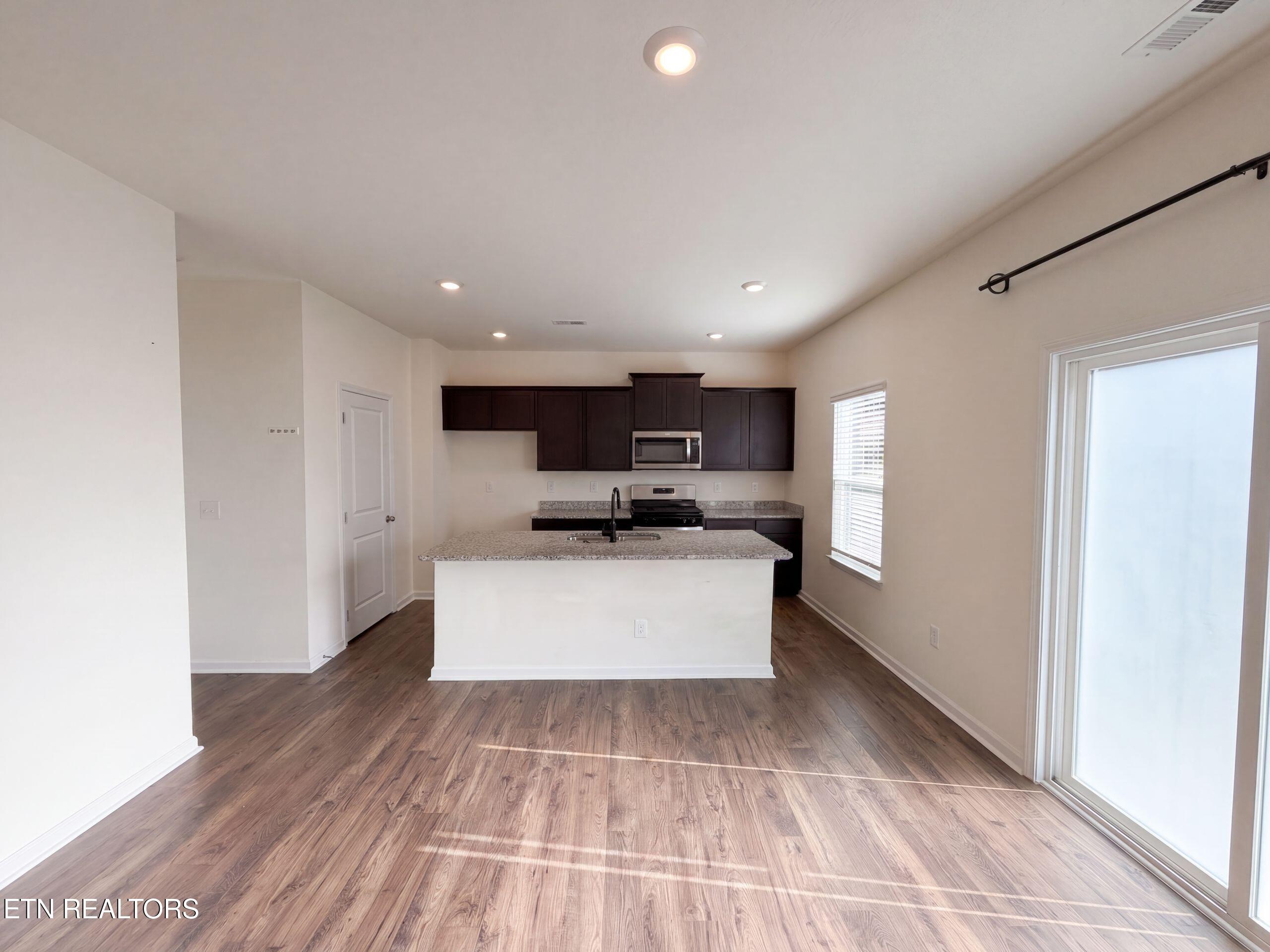 1120 Amber Vista Lane Knoxville TN 37914