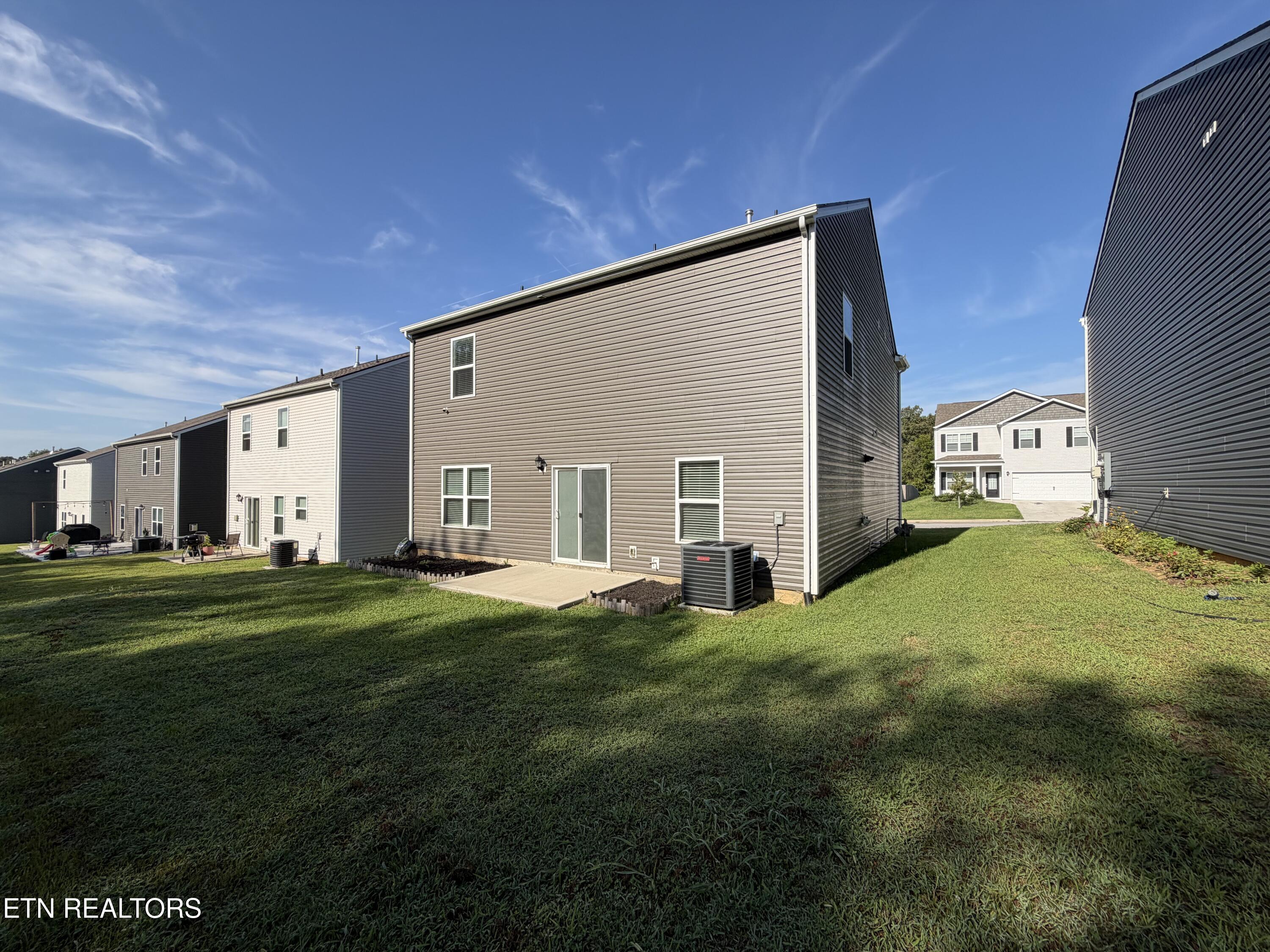 1120 Amber Vista Lane Knoxville TN 37914