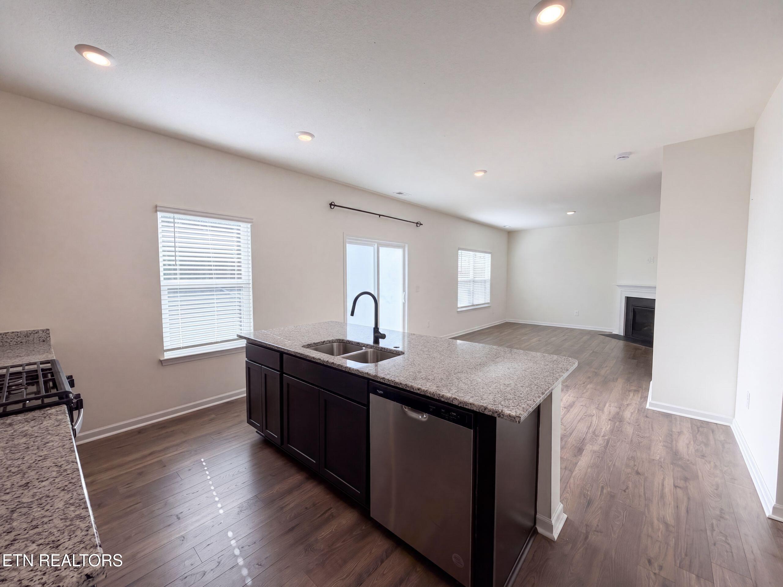 1120 Amber Vista Lane Knoxville TN 37914