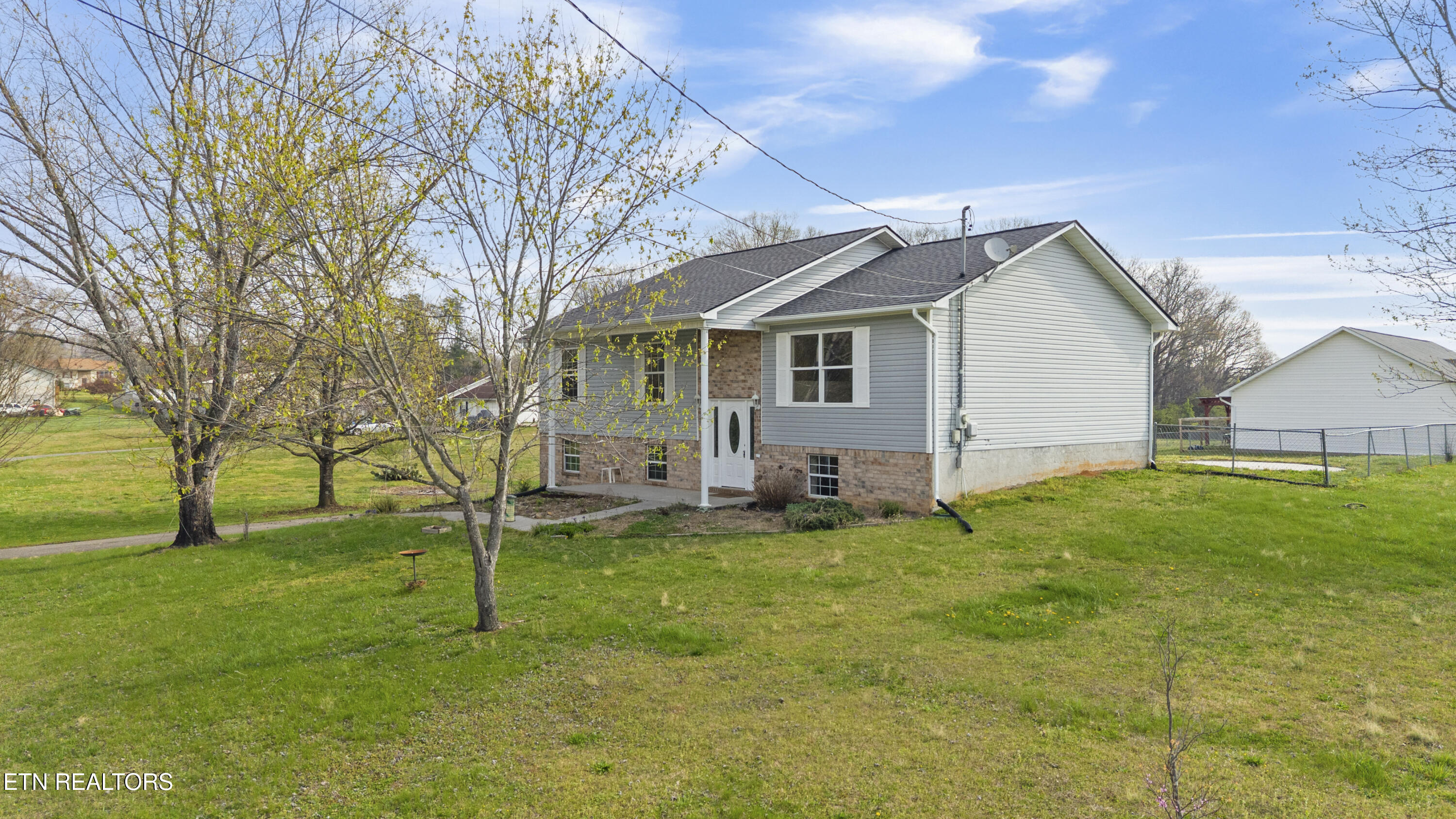 4554 Clifton Lane Strawberry Plains TN 37871