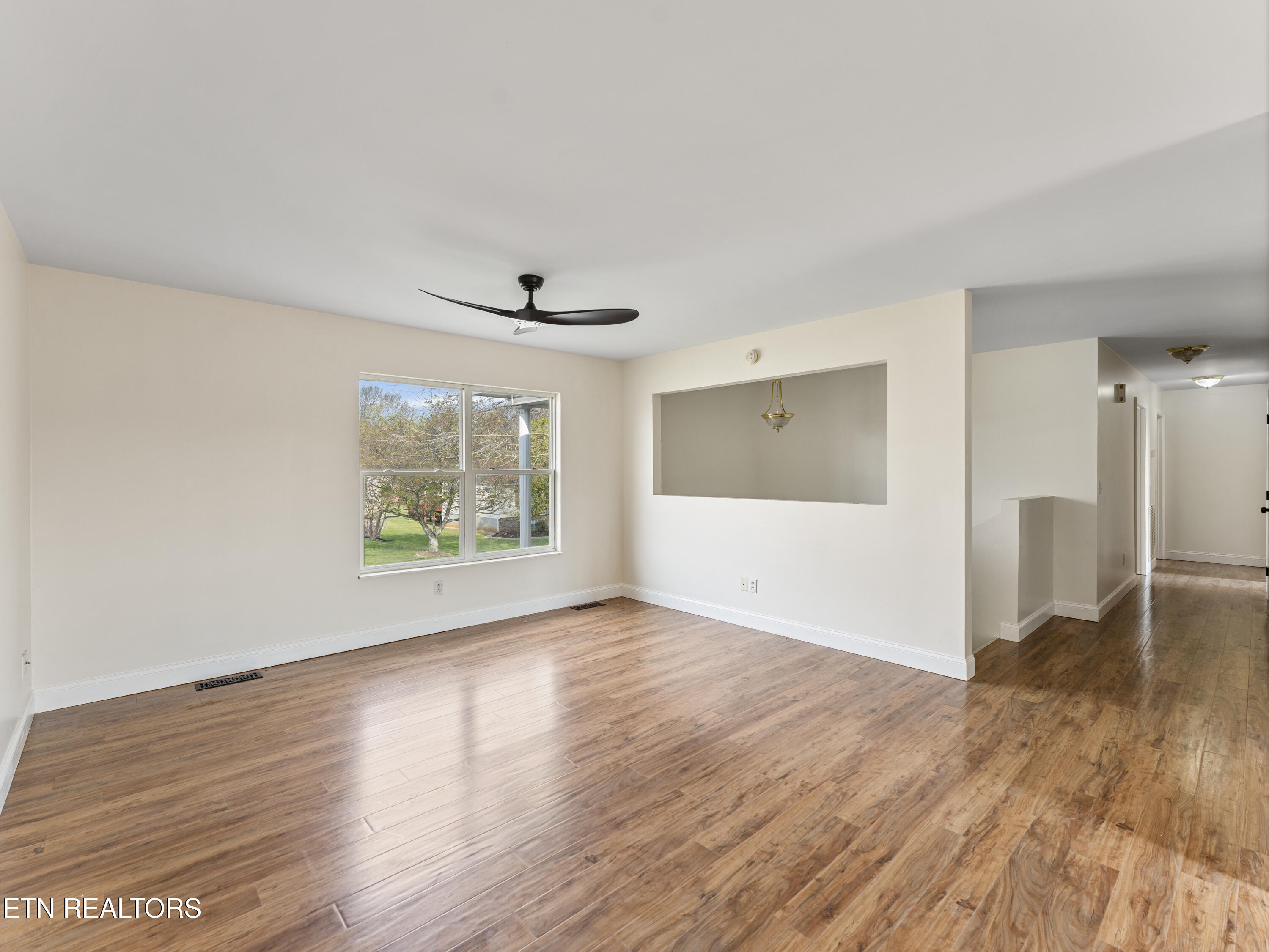4554 Clifton Lane Strawberry Plains TN 37871