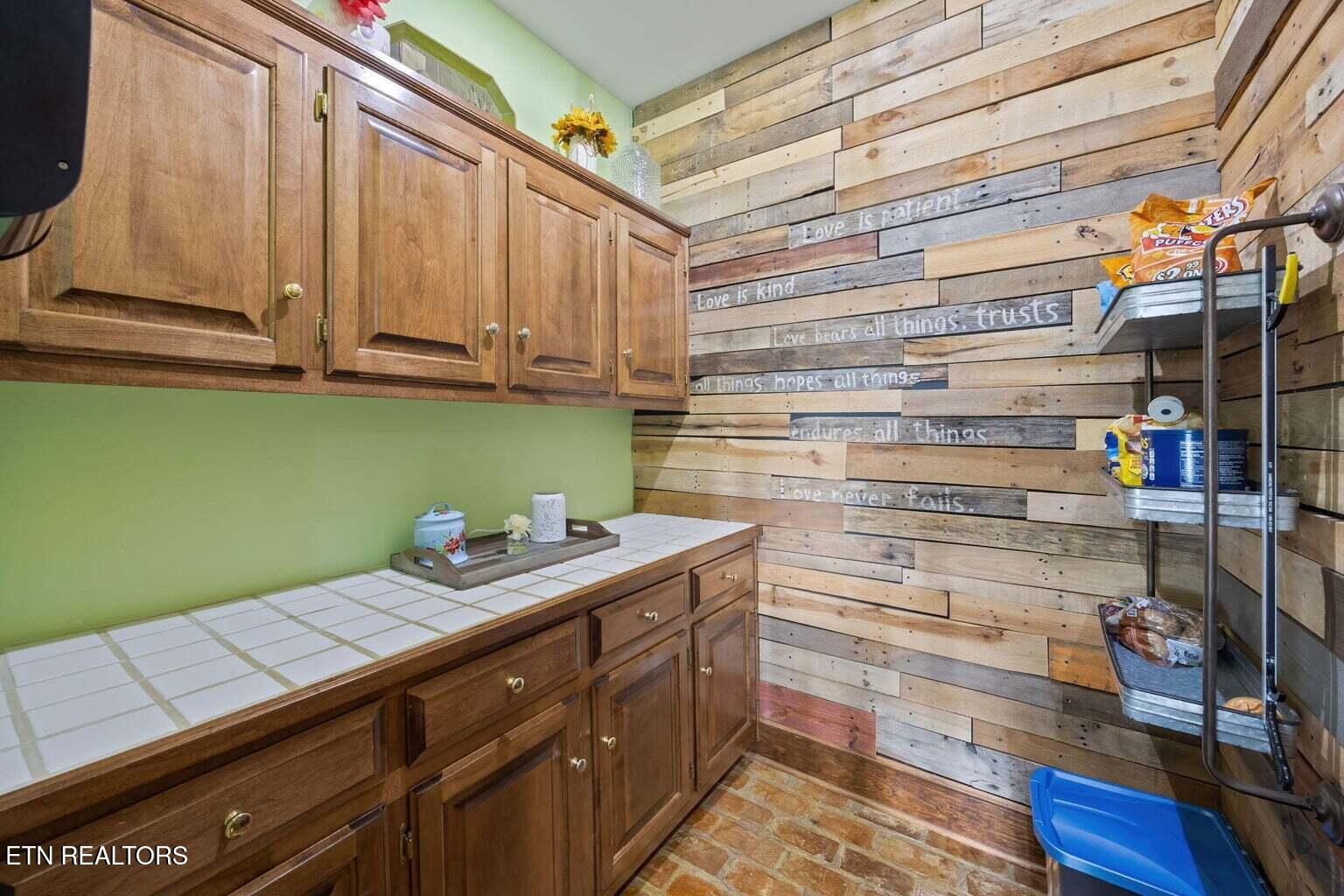 114 Hidden Brook Drive Sweetwater TN 37874