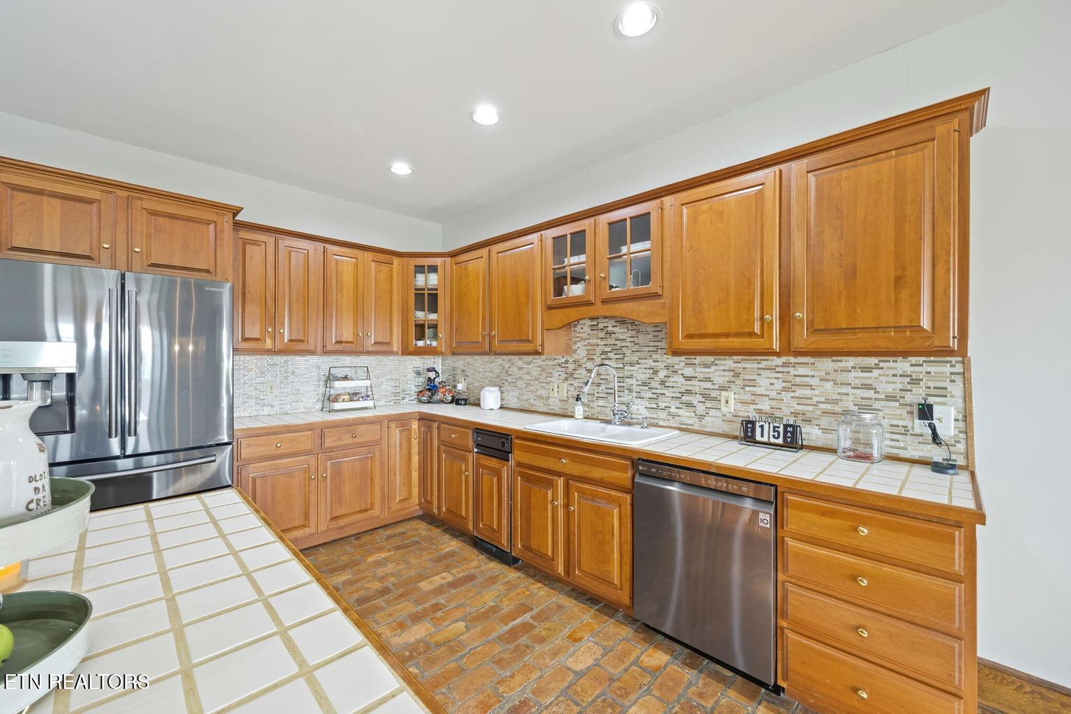 114 Hidden Brook Drive Sweetwater TN 37874