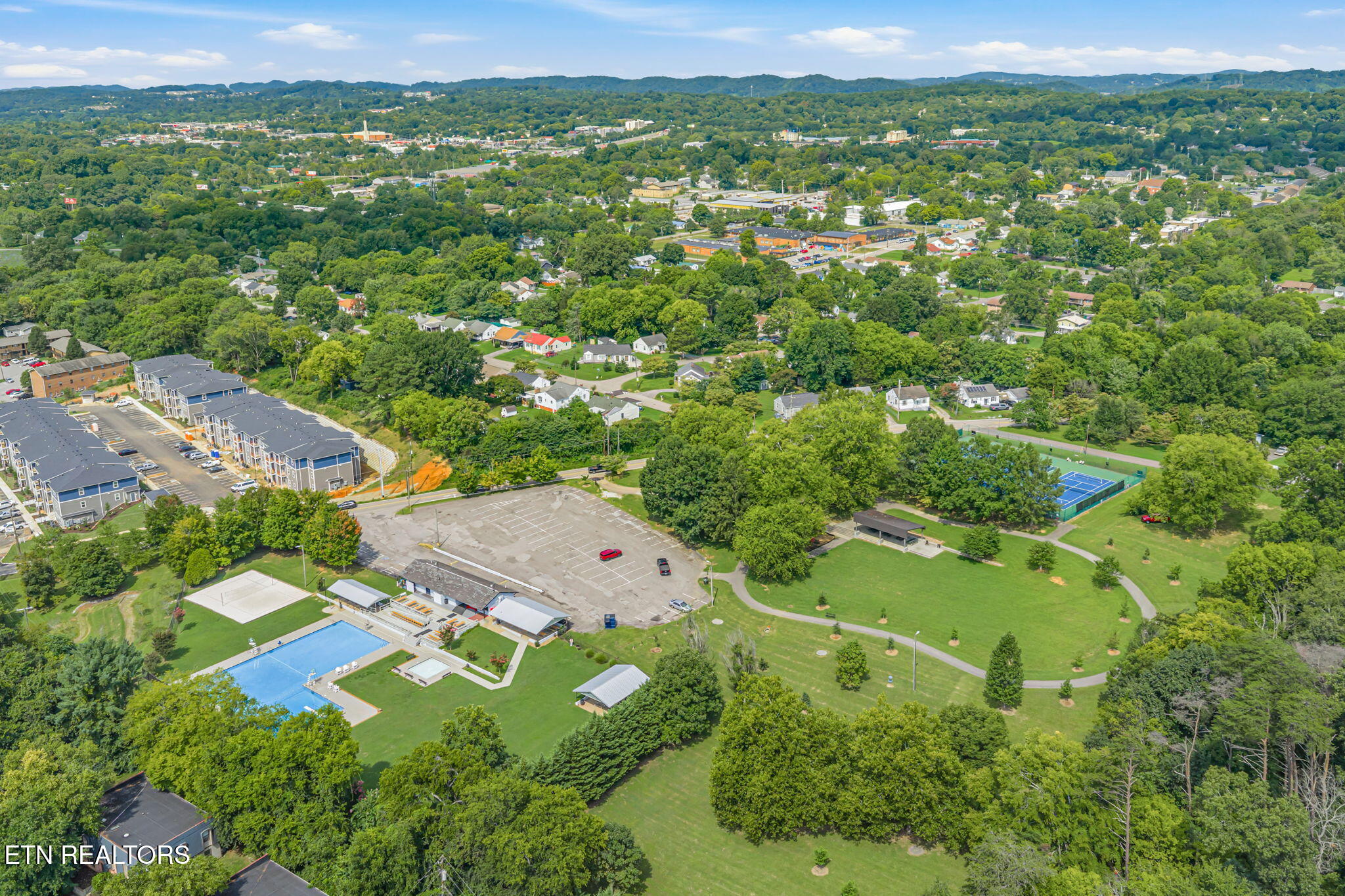 506 Broadview Drive Knoxville TN 37912
