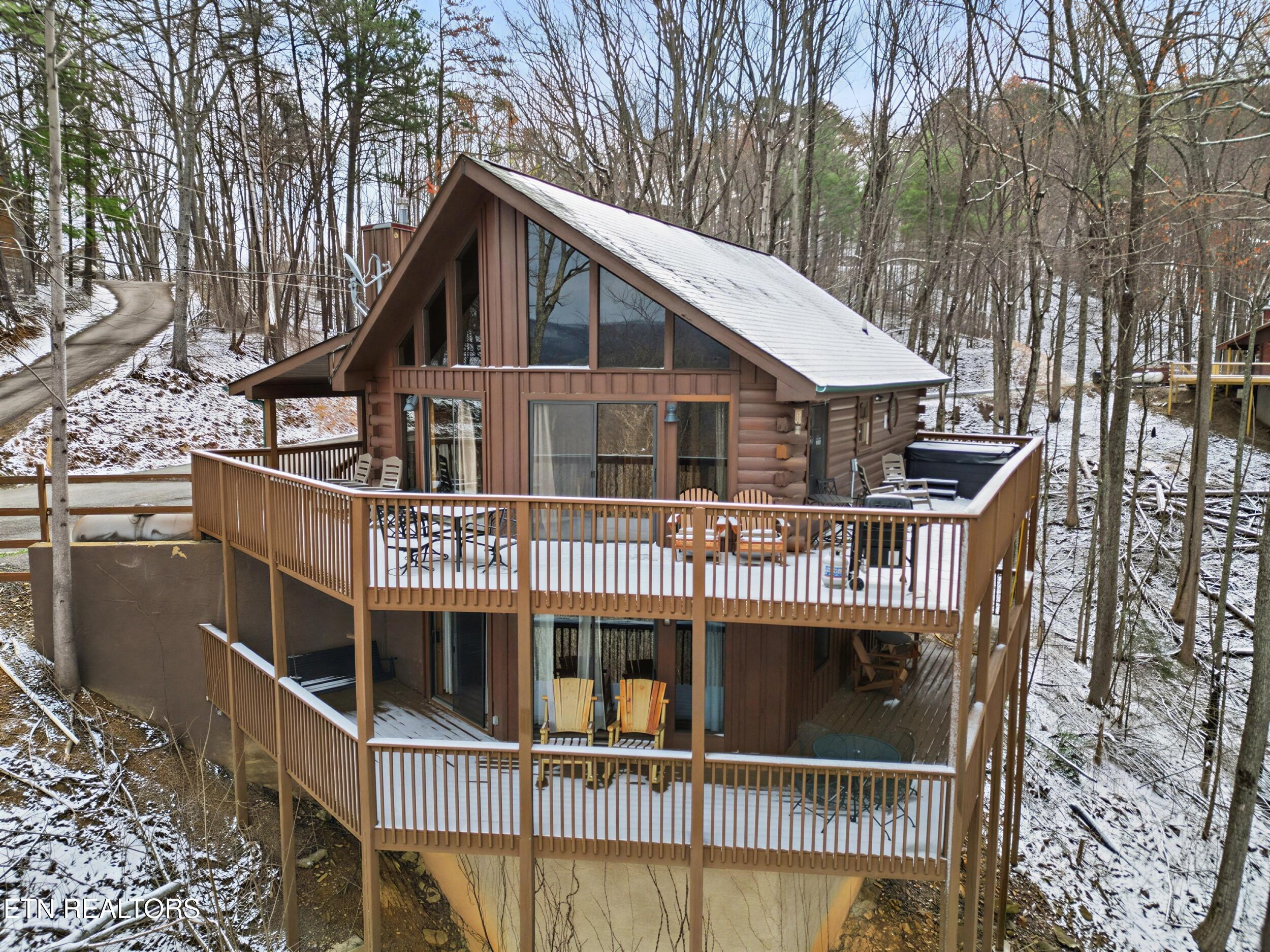 3195 Emerald Springs Loop Sevierville TN 37862