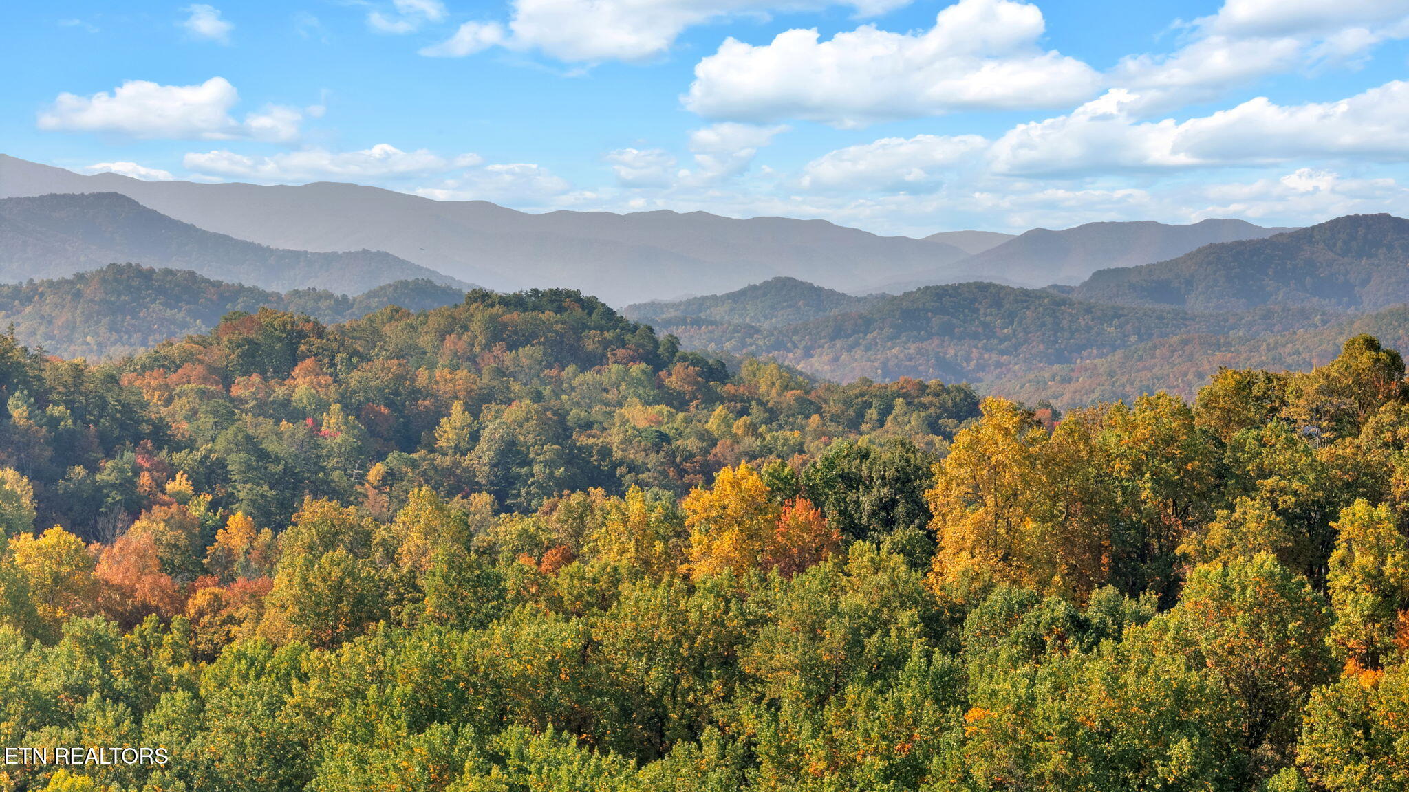 3195 Emerald Springs Loop Sevierville TN 37862