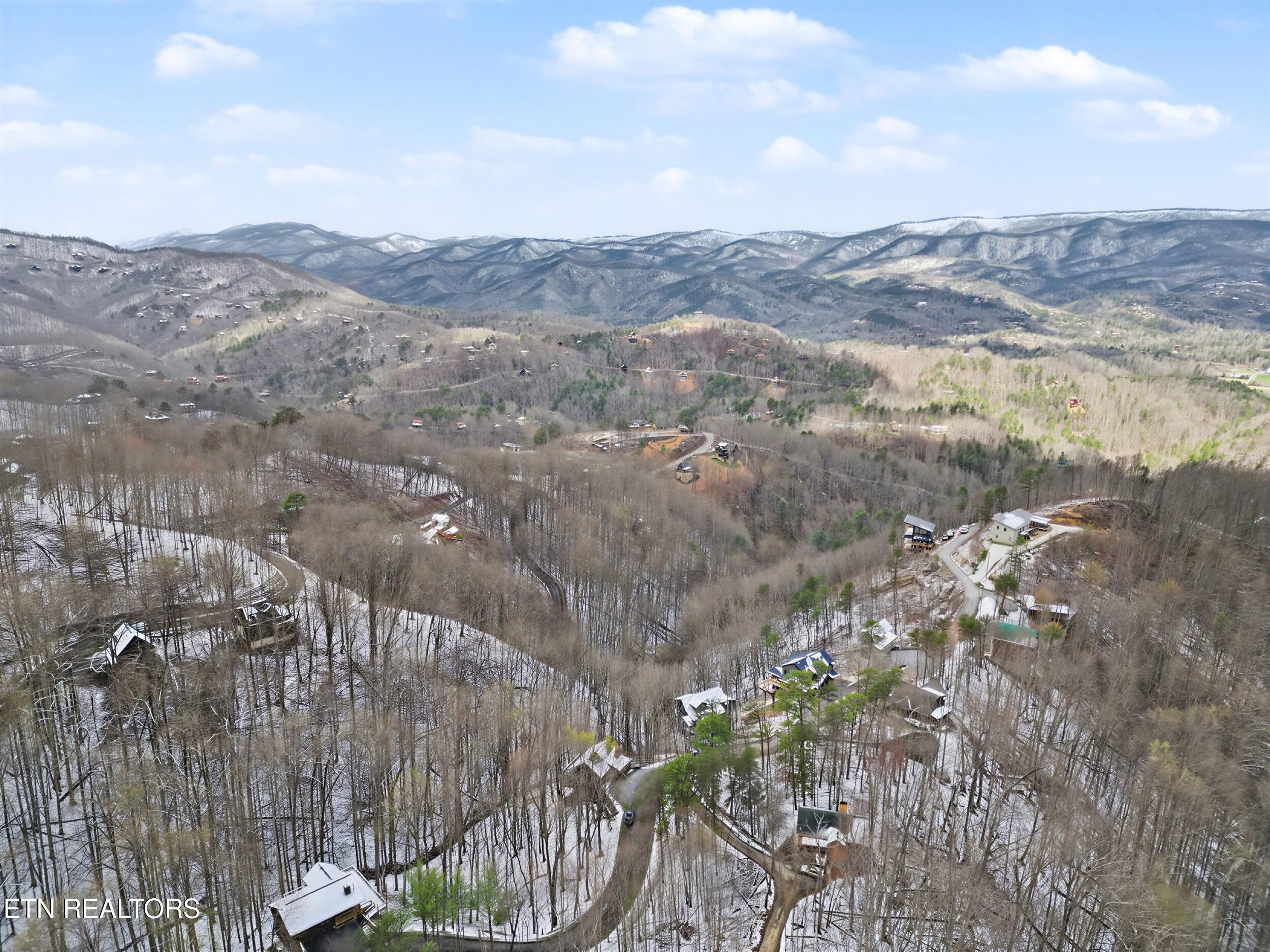 3195 Emerald Springs Loop Sevierville TN 37862