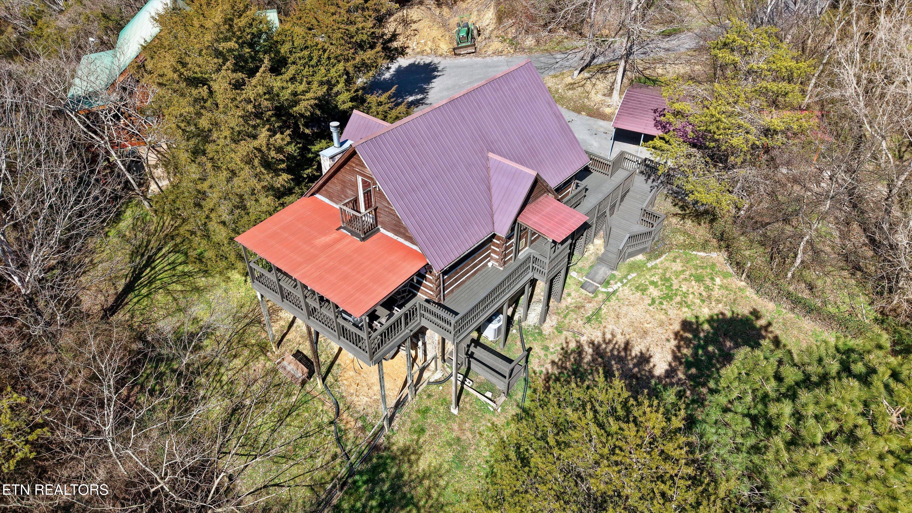 1483 Honey Oaks Way Sevierville TN 37876