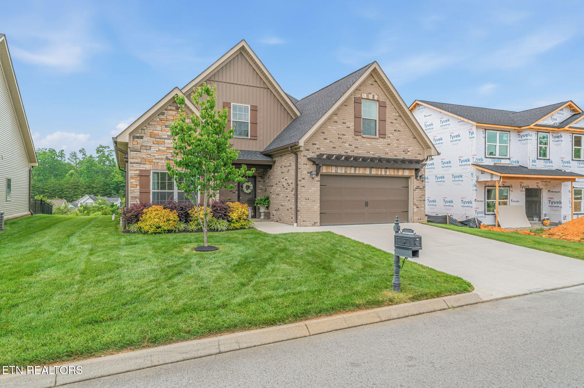 1016 Jacksonian Way Lenoir City TN 37772