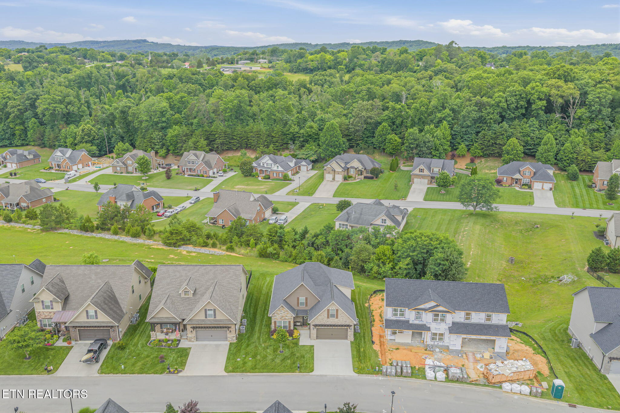 1016 Jacksonian Way Lenoir City TN 37772