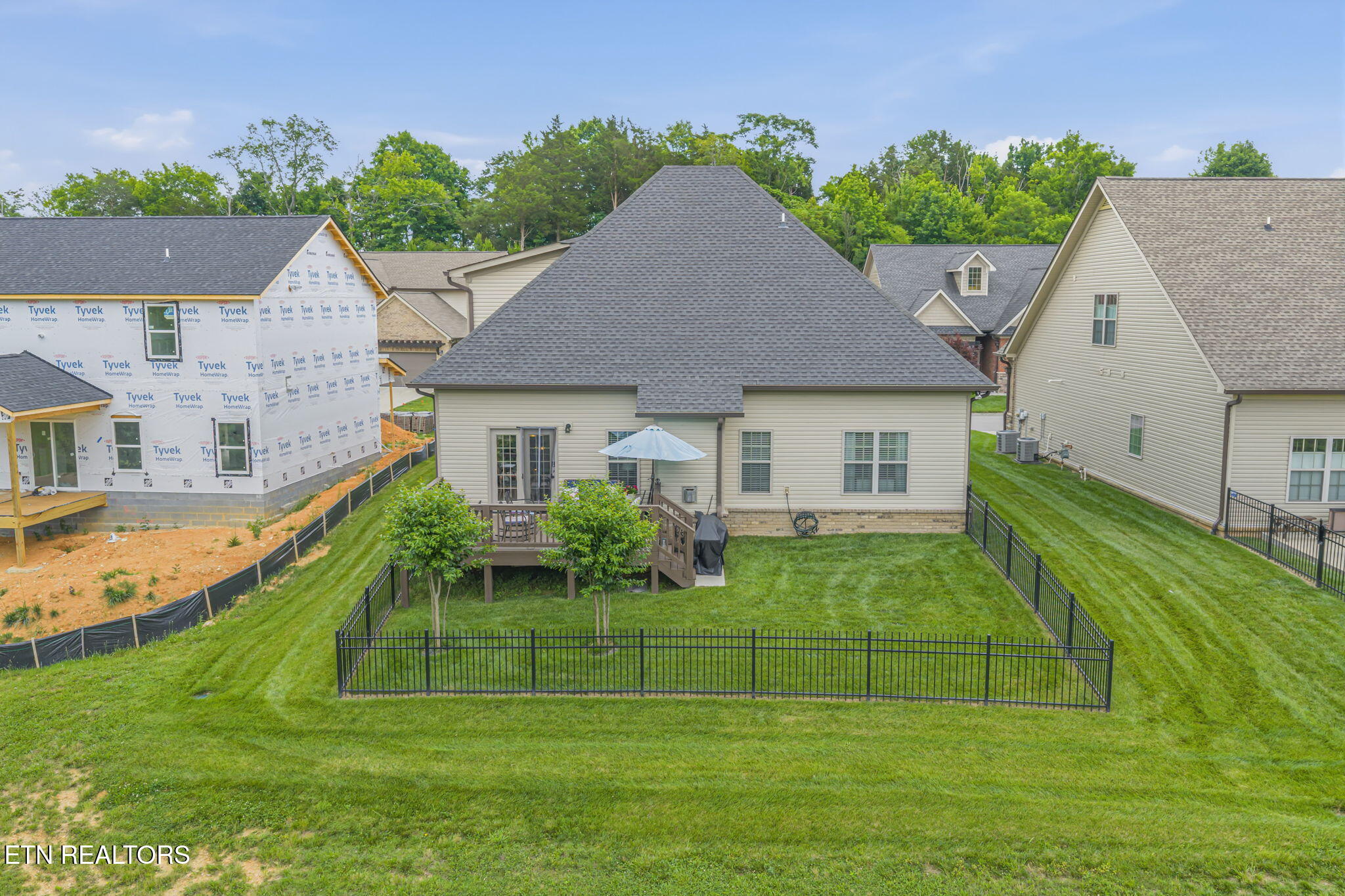 1016 Jacksonian Way Lenoir City TN 37772