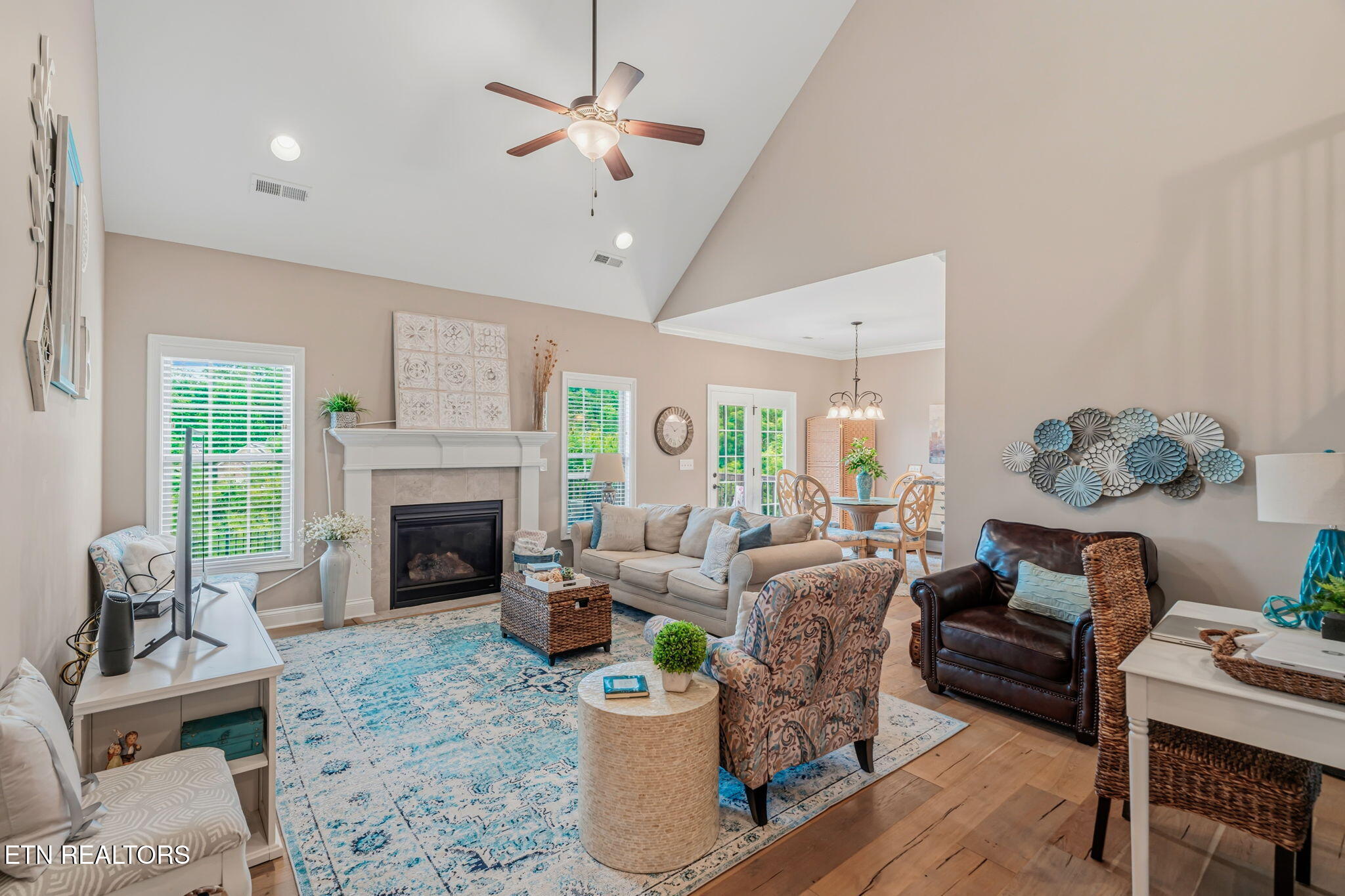 1016 Jacksonian Way Lenoir City TN 37772