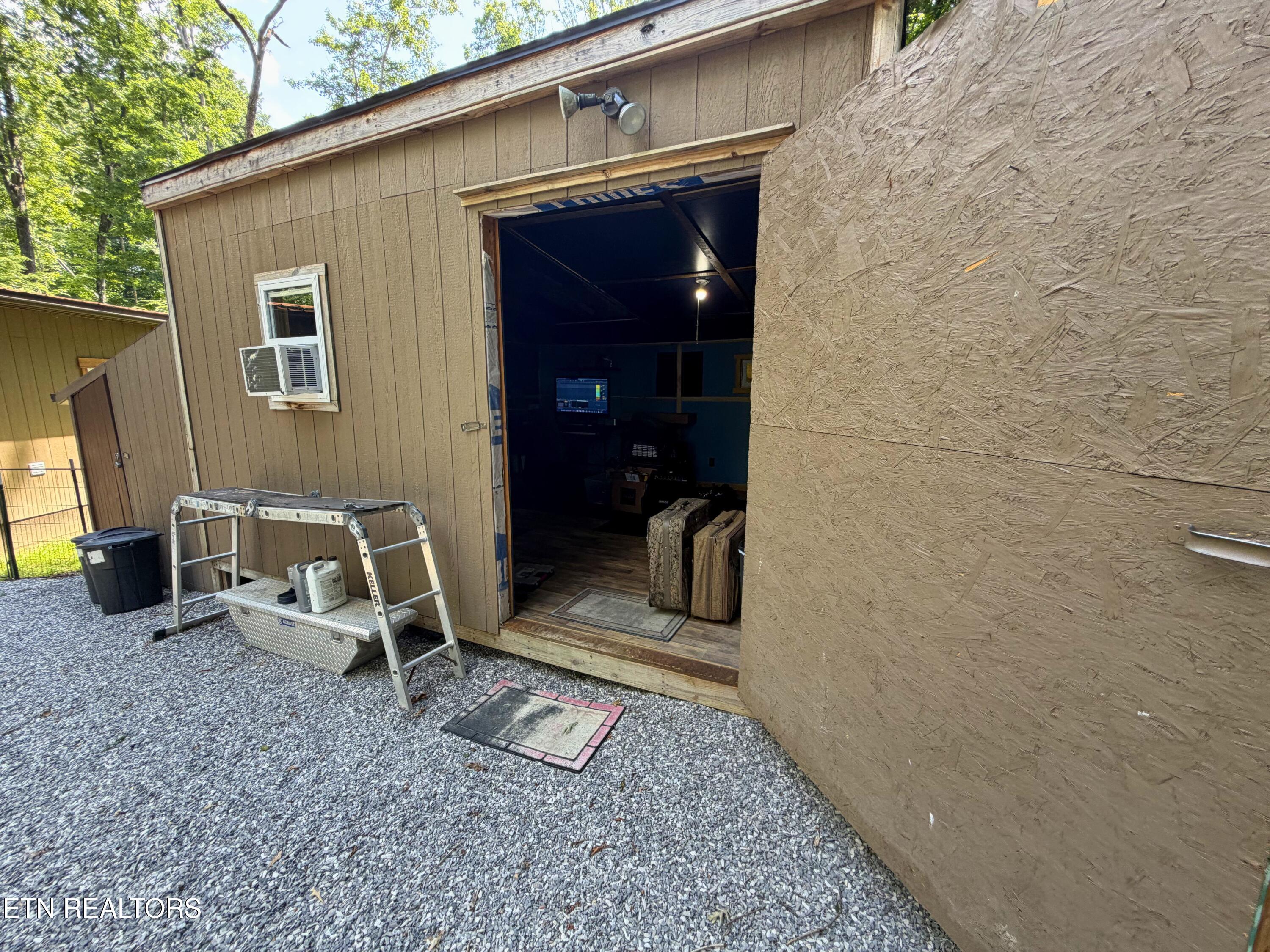 6 Diane Circle Crossville TN 38572