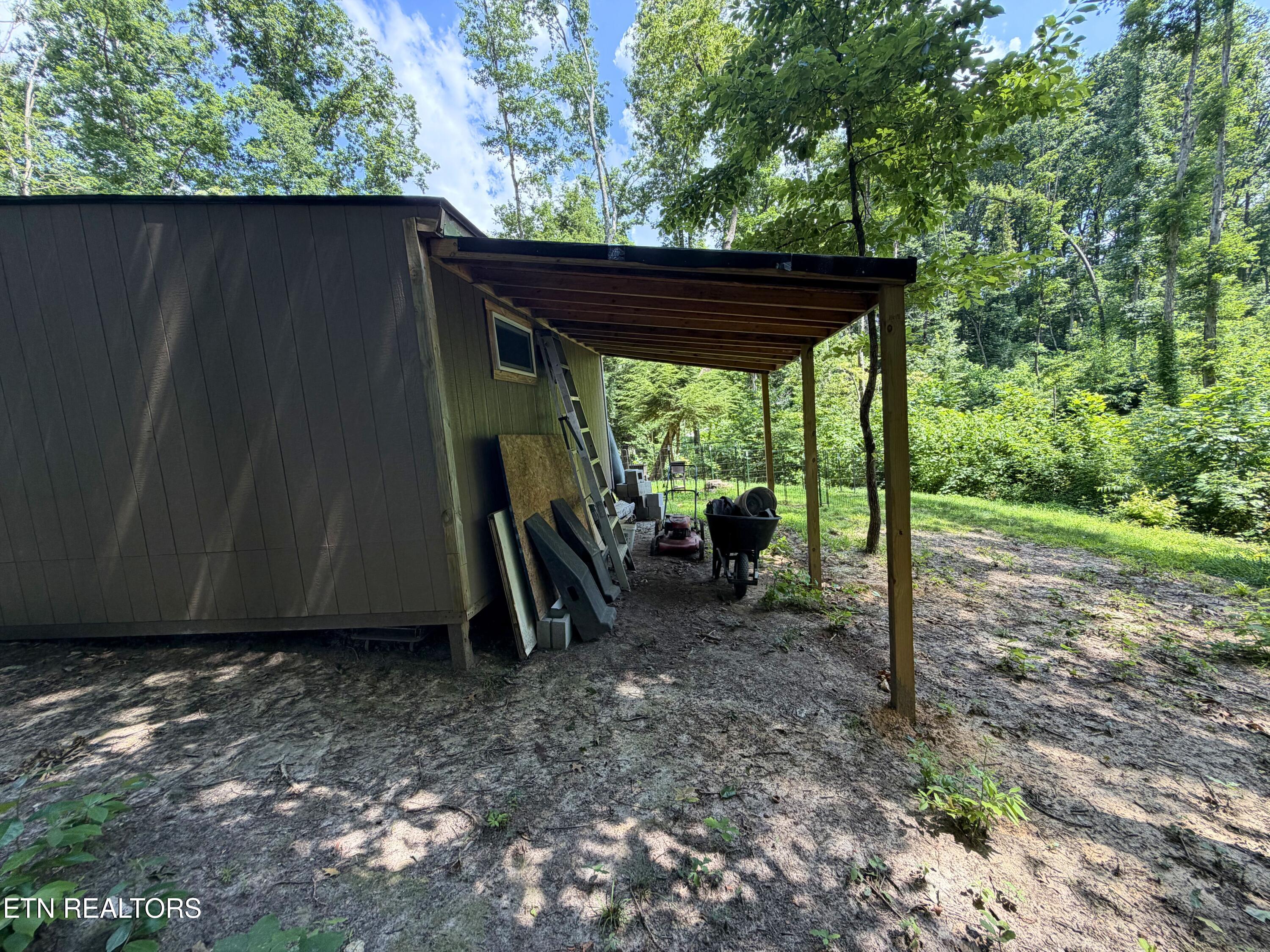6 Diane Circle Crossville TN 38572