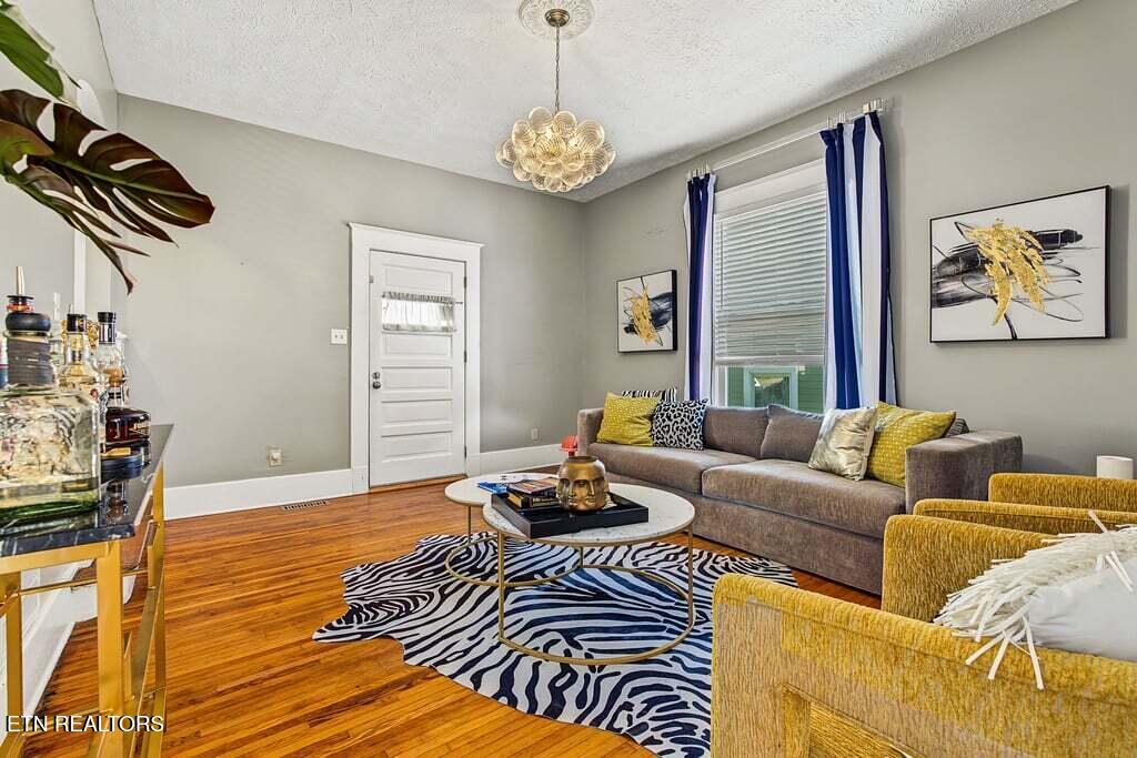 800 Wells Avenue Knoxville TN 37917