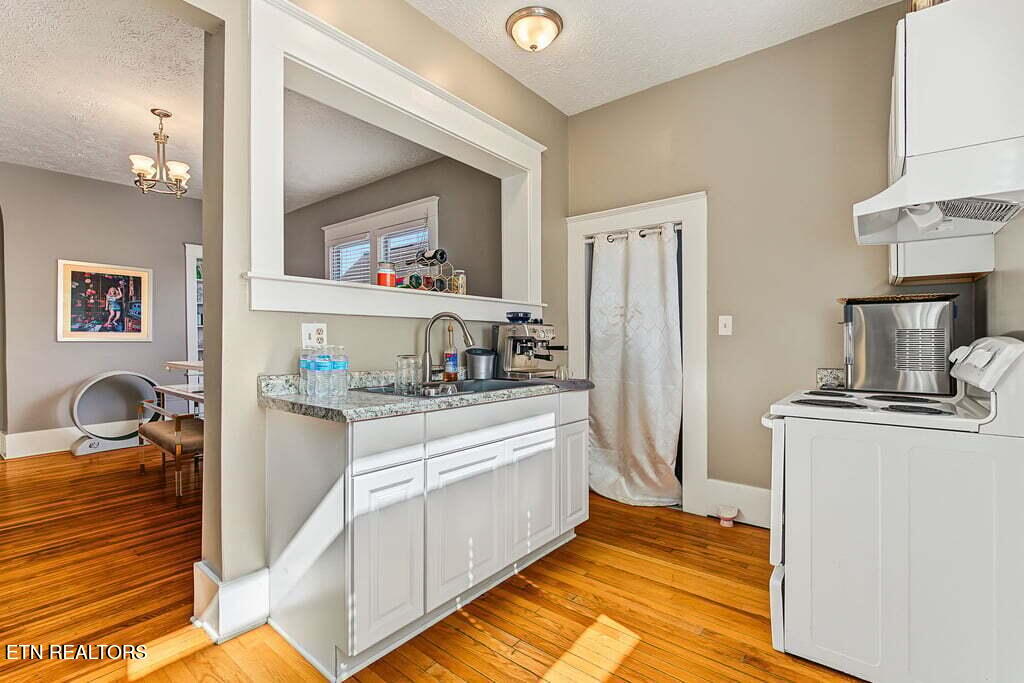 800 Wells Avenue Knoxville TN 37917