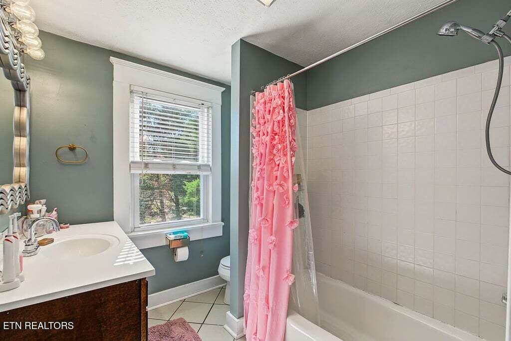 800 Wells Avenue Knoxville TN 37917