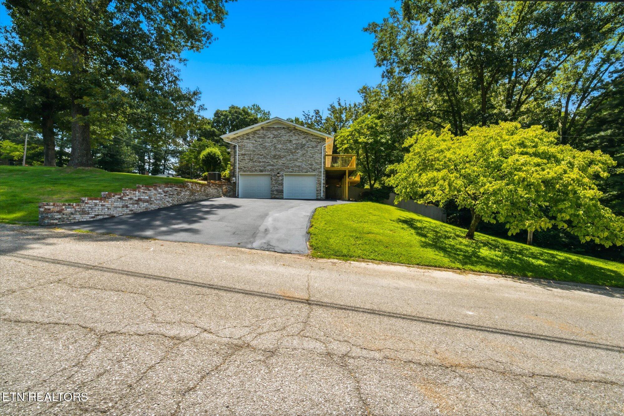 1016 Lovell View Circle Knoxville TN 37932