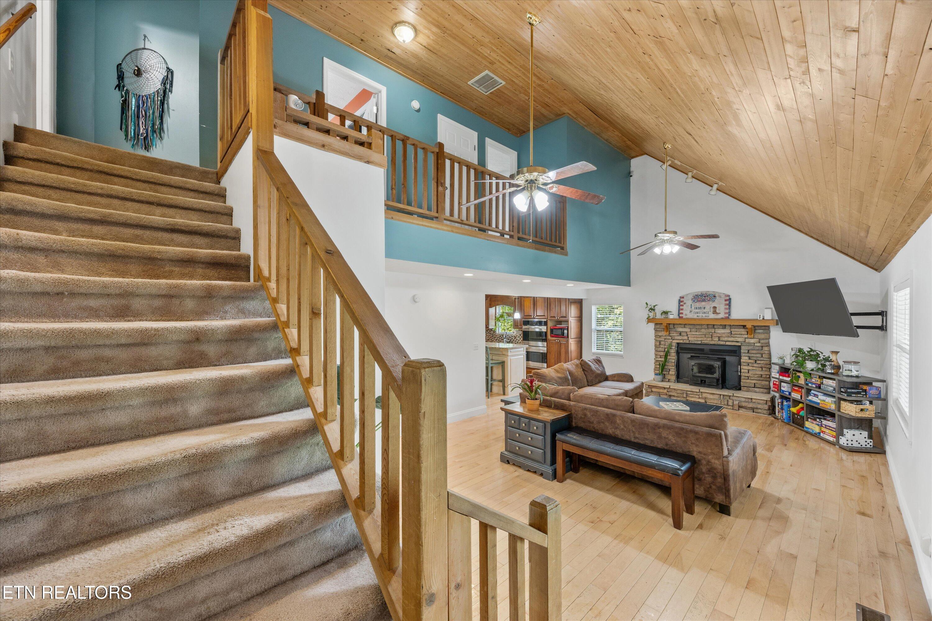 986 Marlow Circle Clinton TN 37716