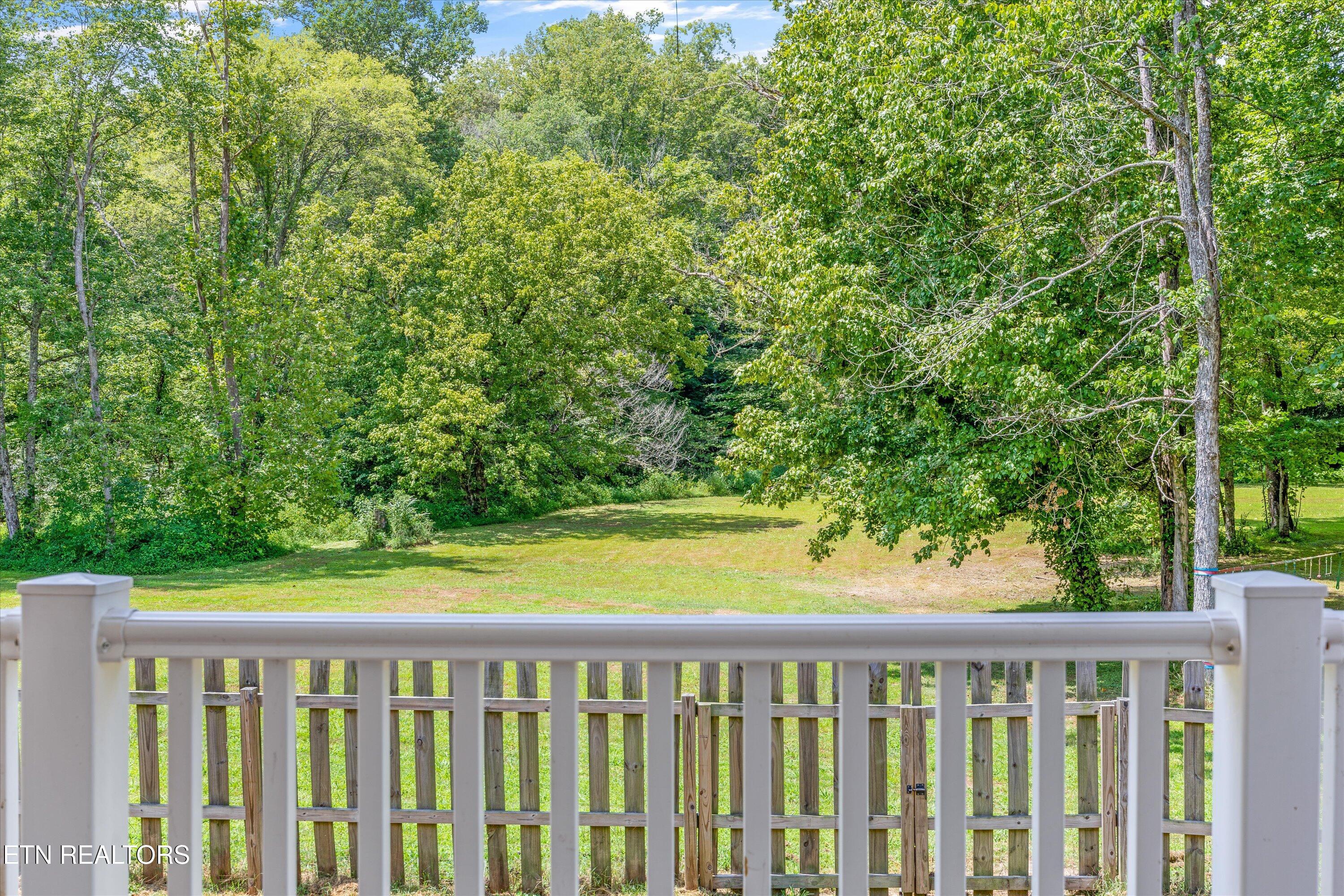 986 Marlow Circle Clinton TN 37716