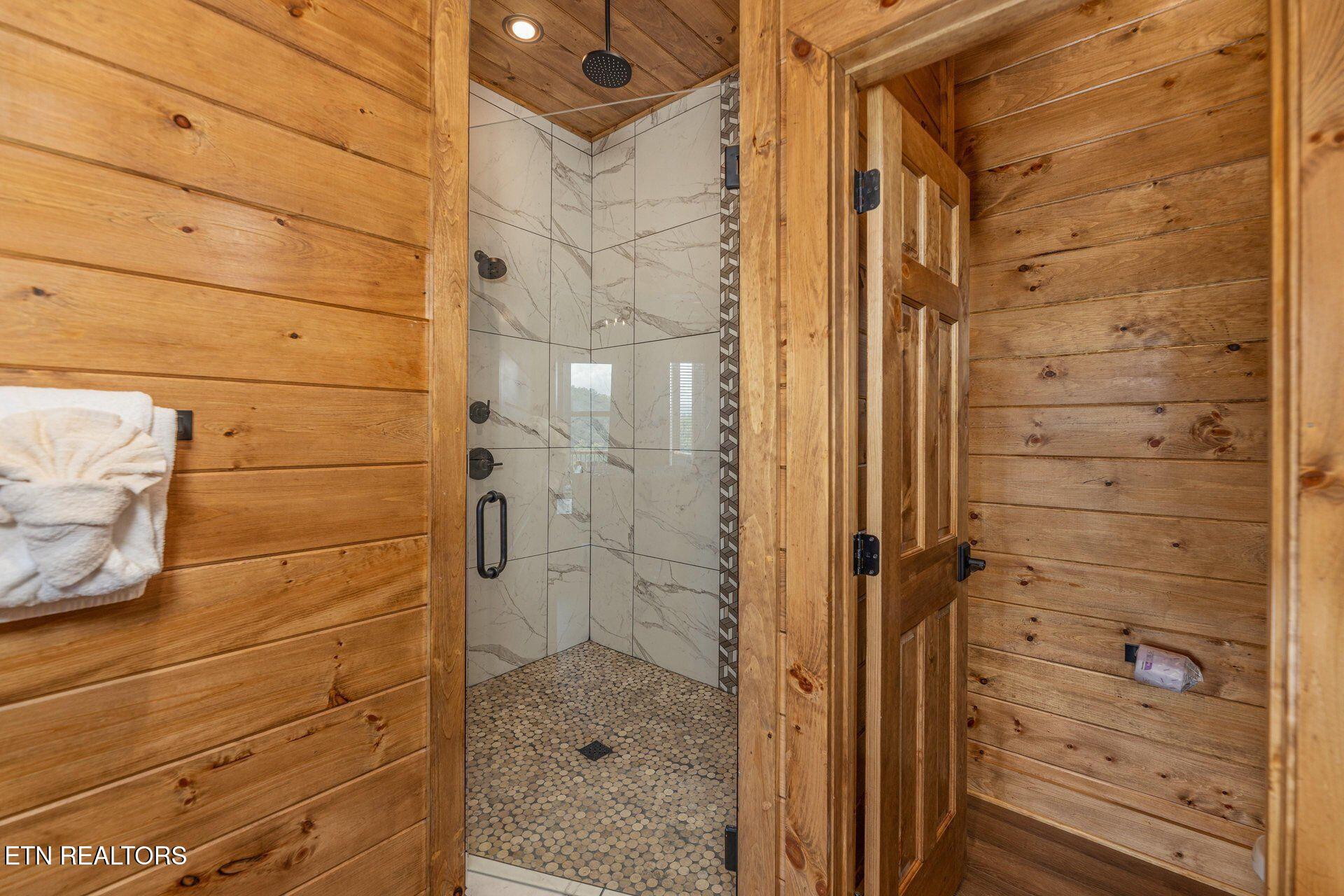 2778 Overholt Trail Sevierville TN 37862