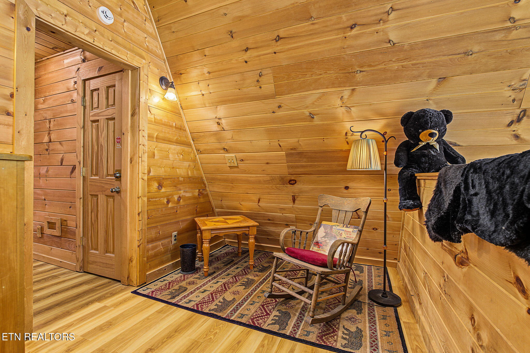 1404 S Baden Drive Gatlinburg TN 37738