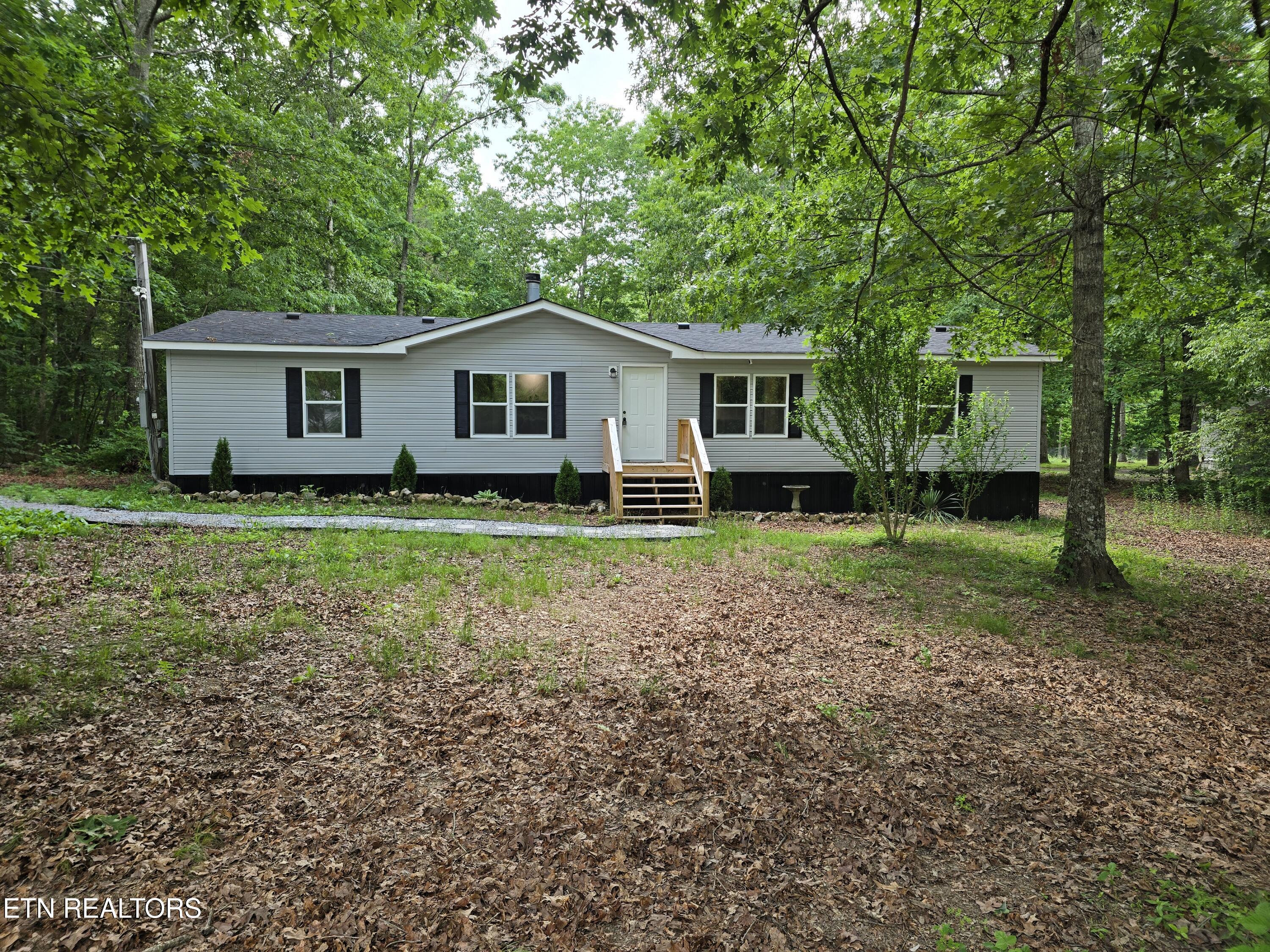 601 Foxwood Drive Crossville TN 38571
