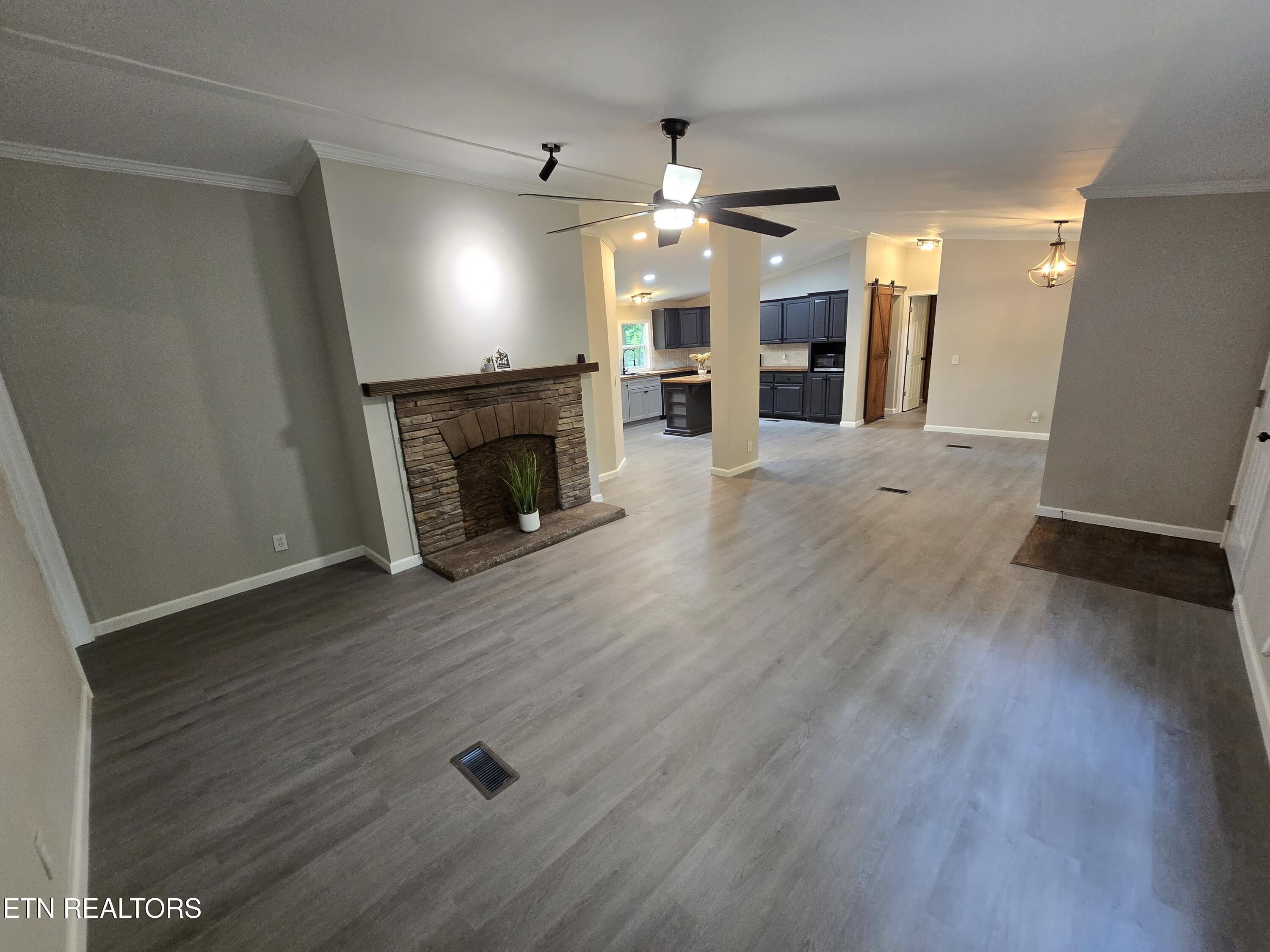 601 Foxwood Drive Crossville TN 38571