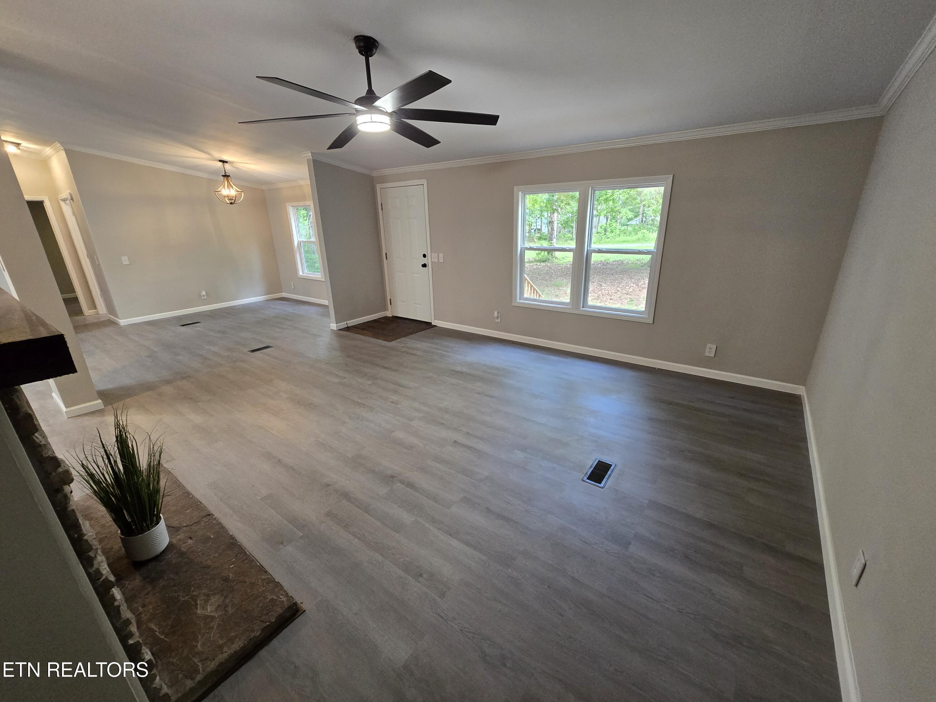 601 Foxwood Drive Crossville TN 38571
