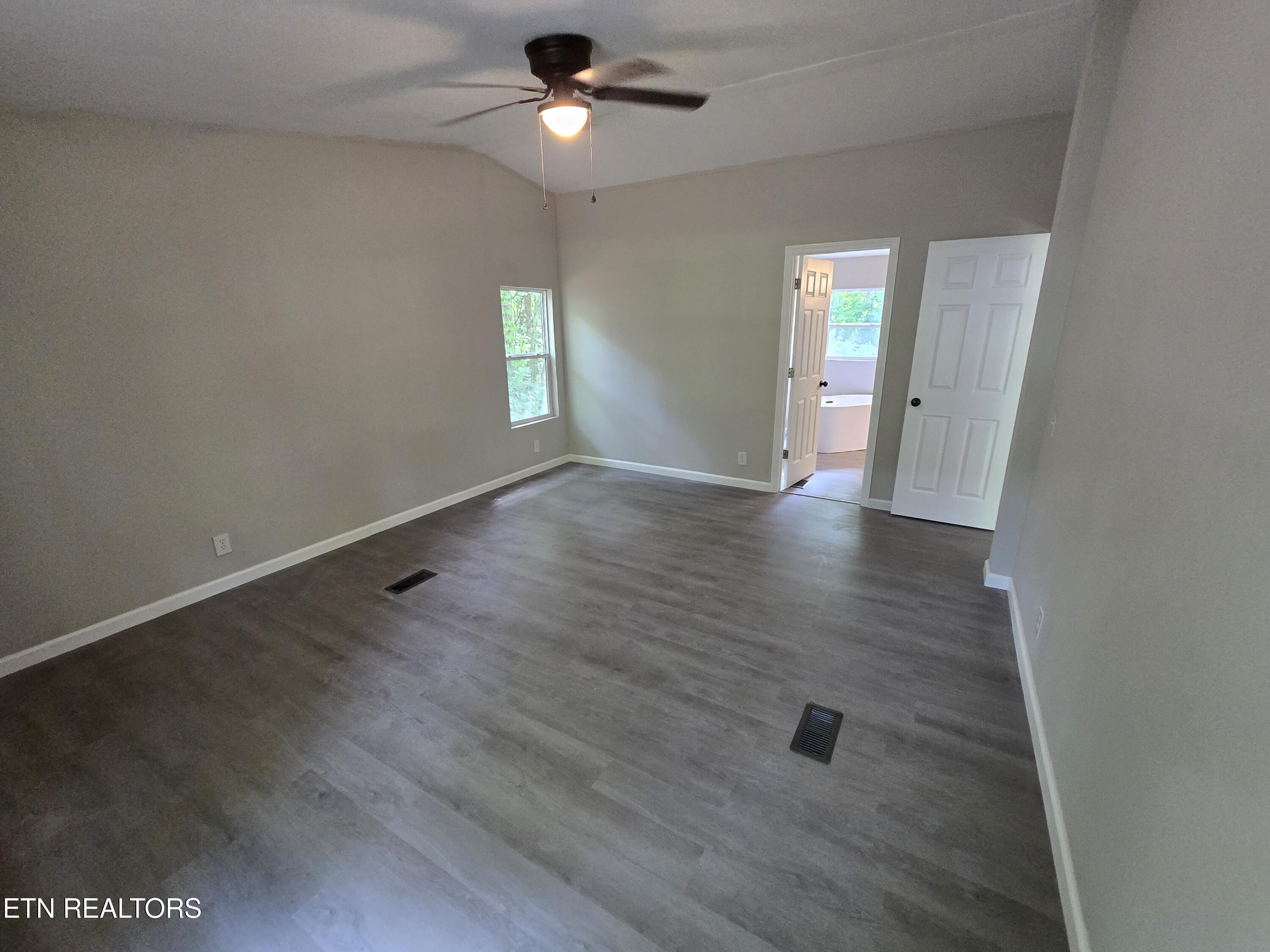601 Foxwood Drive Crossville TN 38571